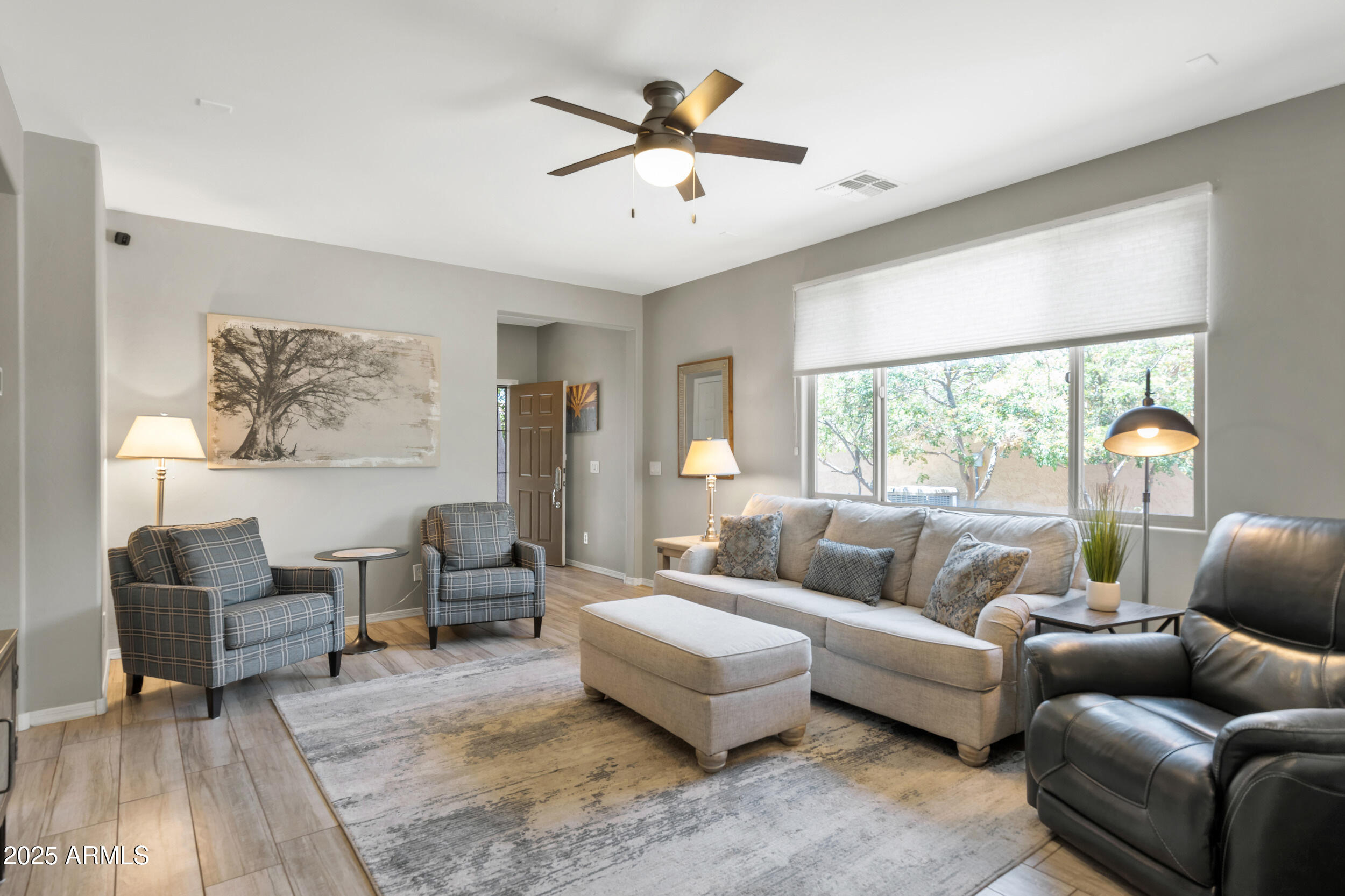 6658 W MOCKINGBIRD Way