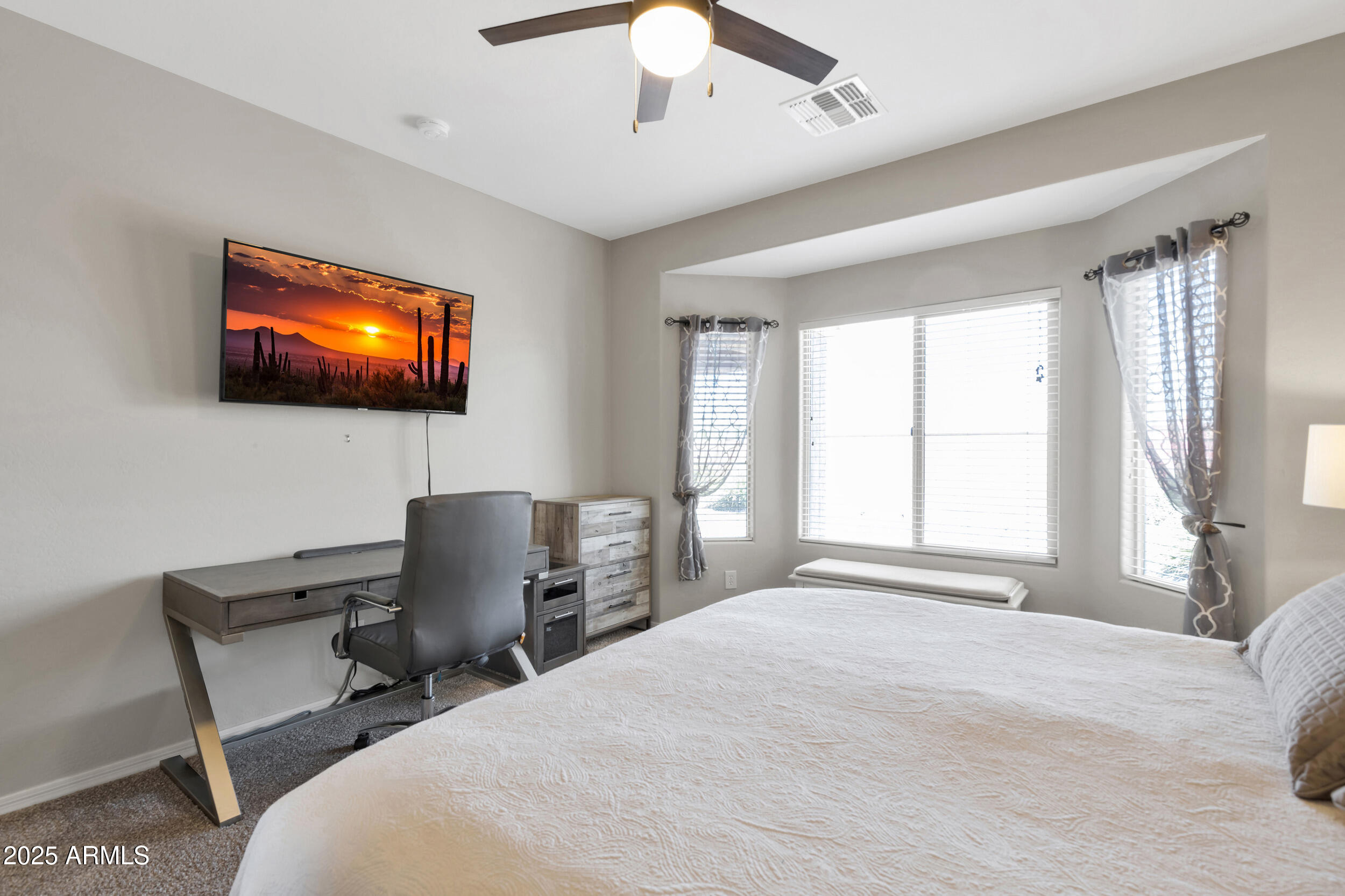 6658 W MOCKINGBIRD Way