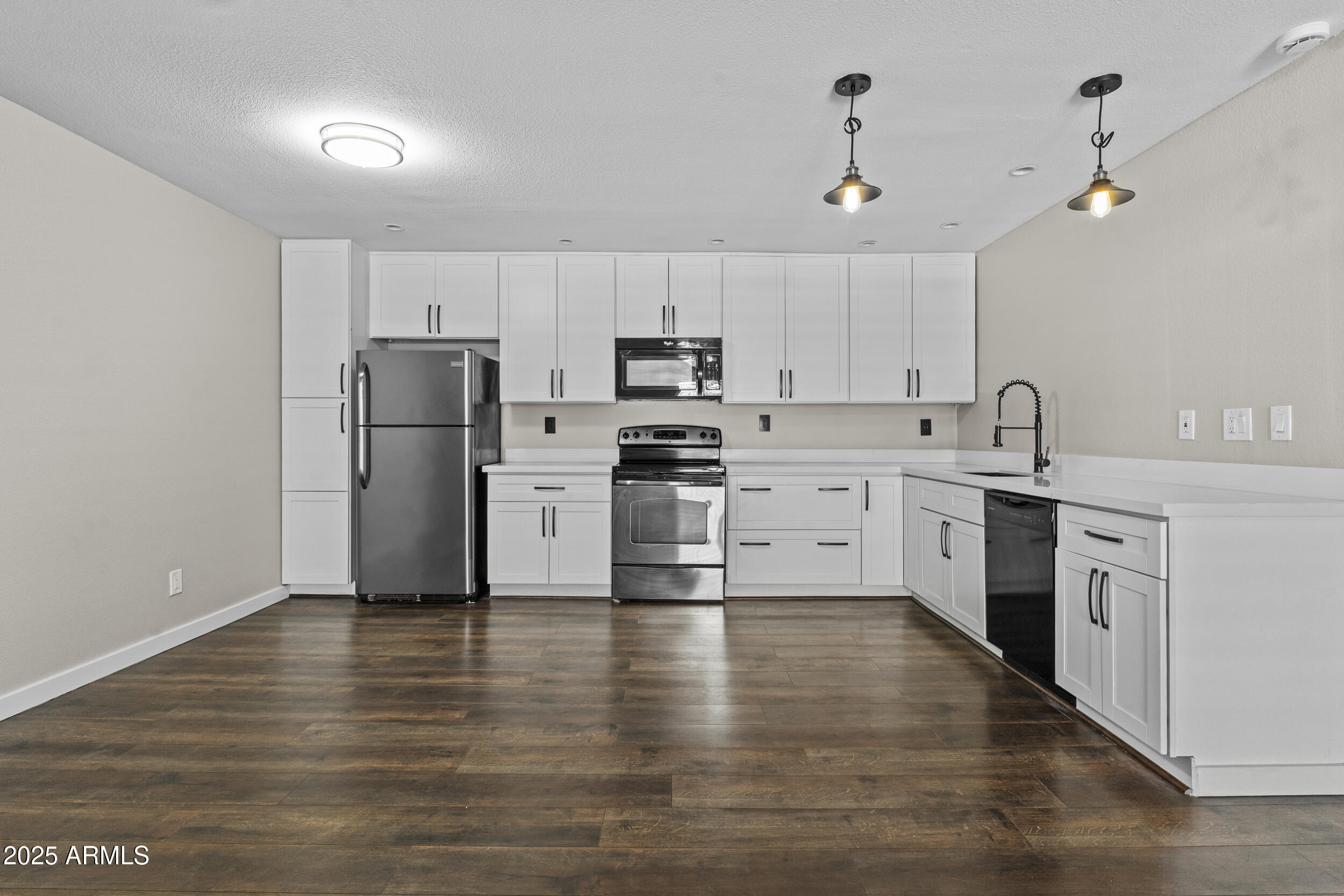 5525 E THOMAS Road, K16