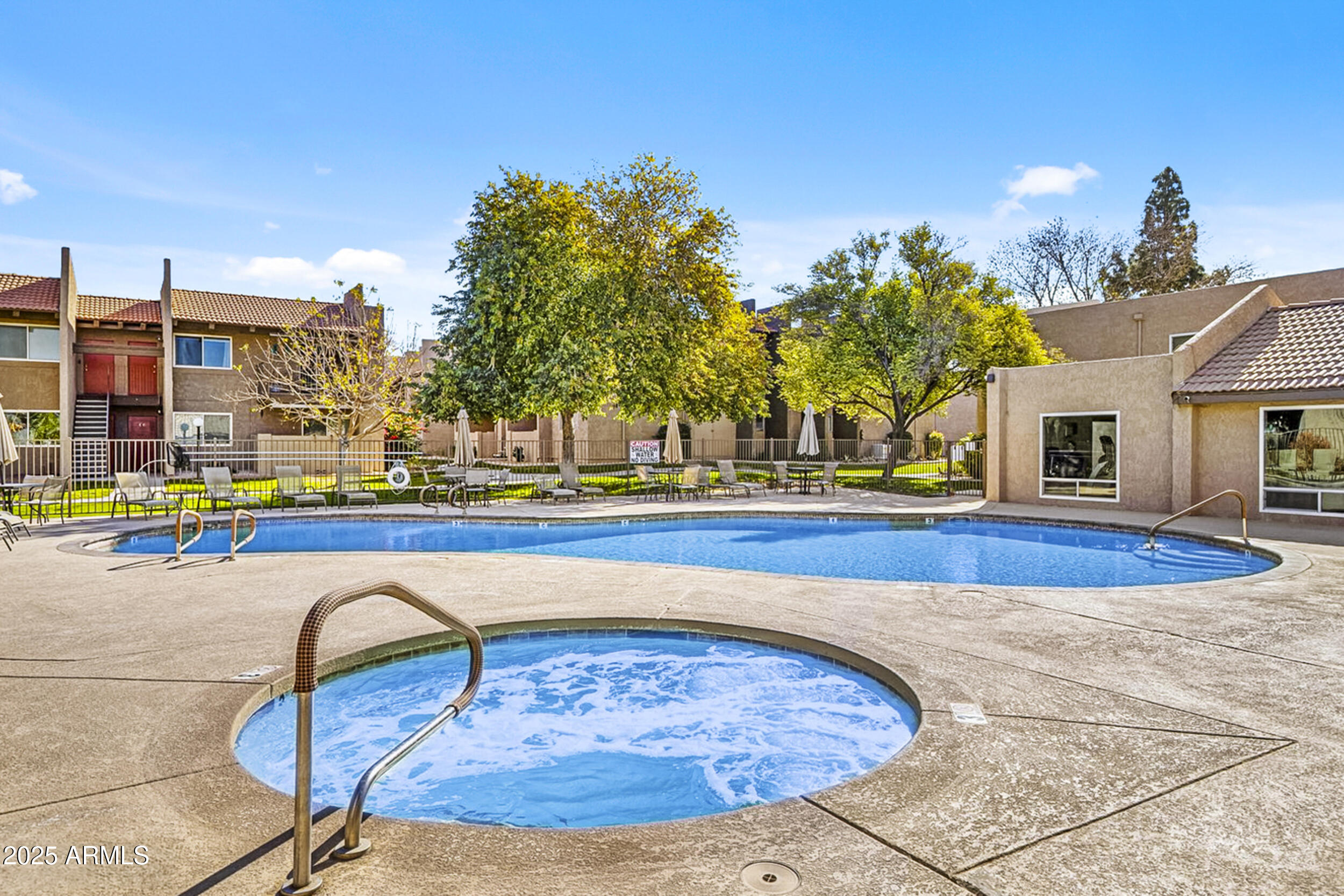 5525 E THOMAS Road, K16