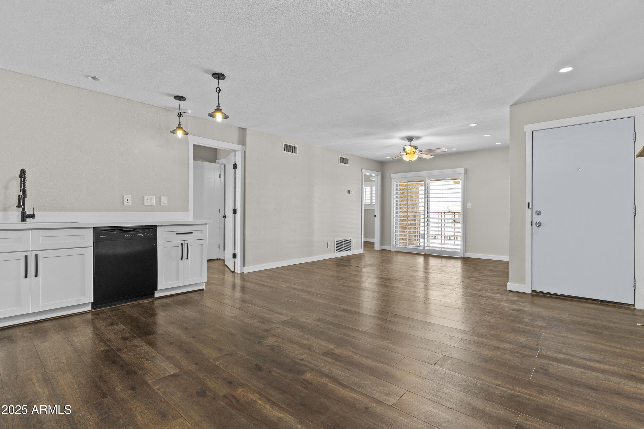 5525 E THOMAS Road, K16