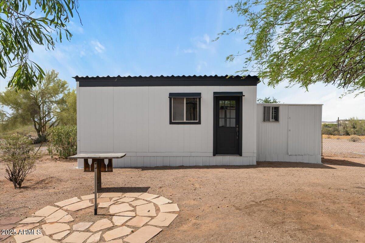 2141 E BROADWAY Avenue