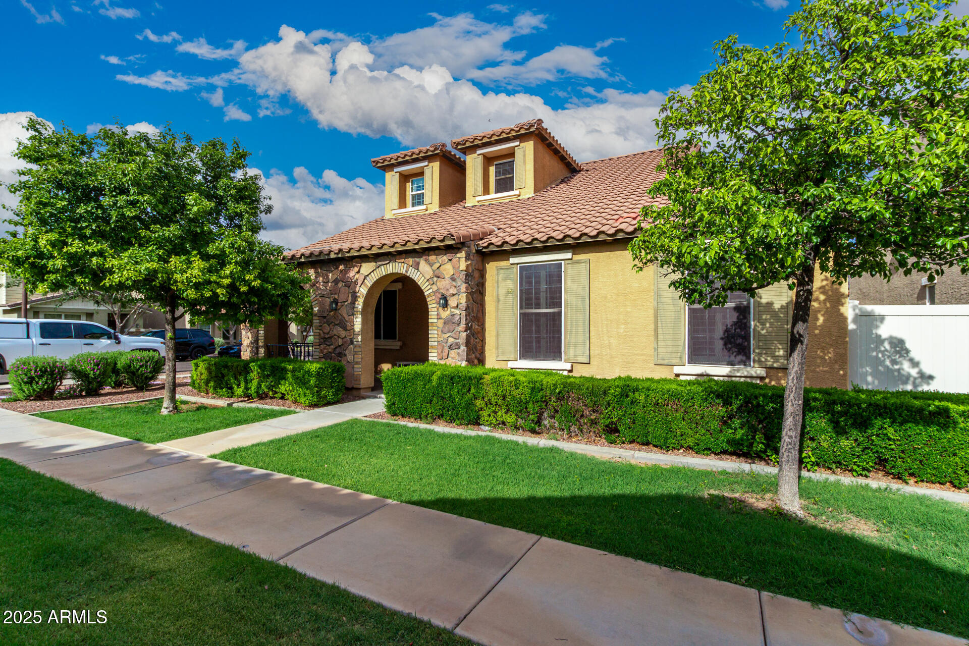 1134 S Lydia Lane