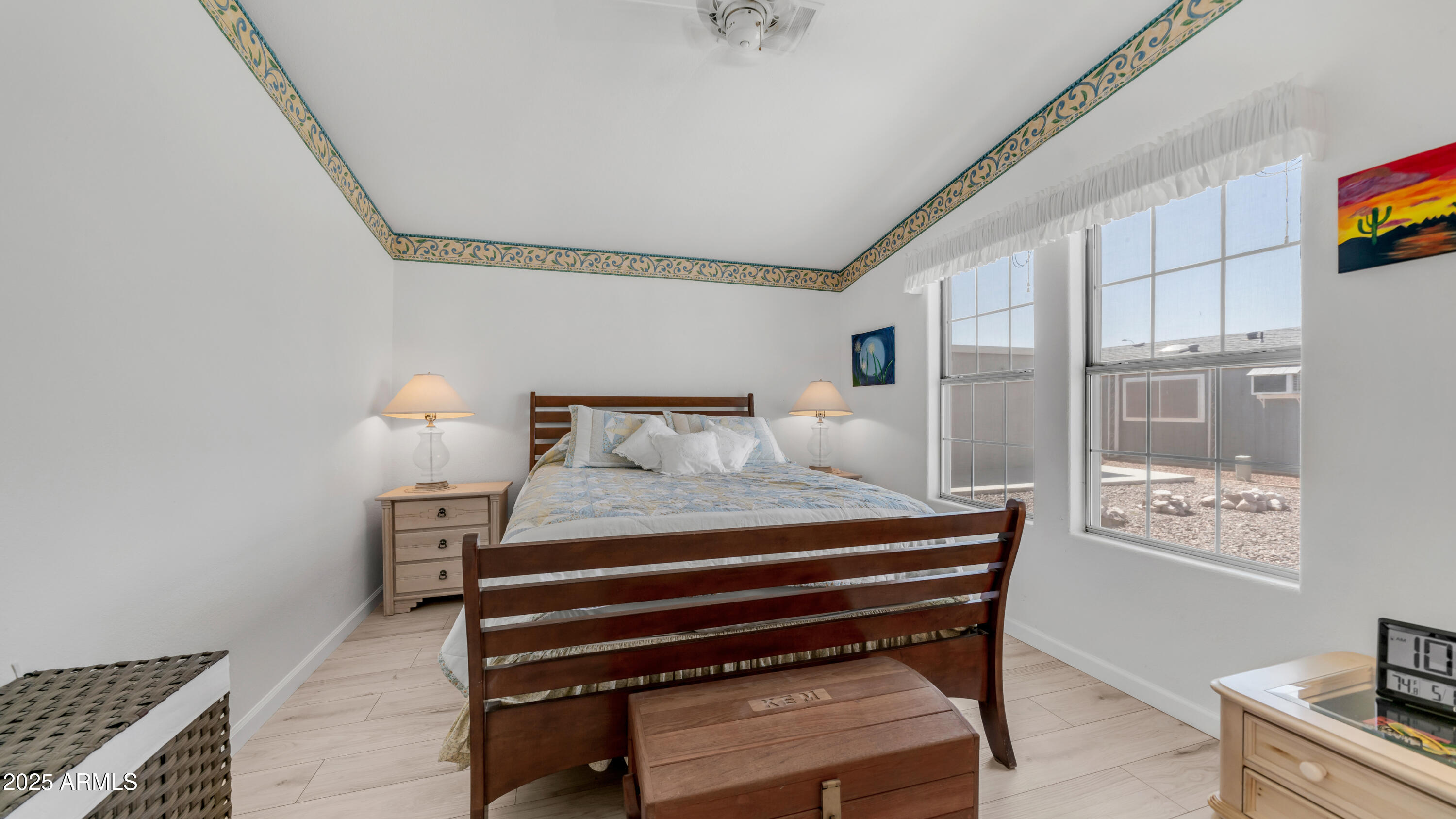 2400 E BASELINE Avenue, 197