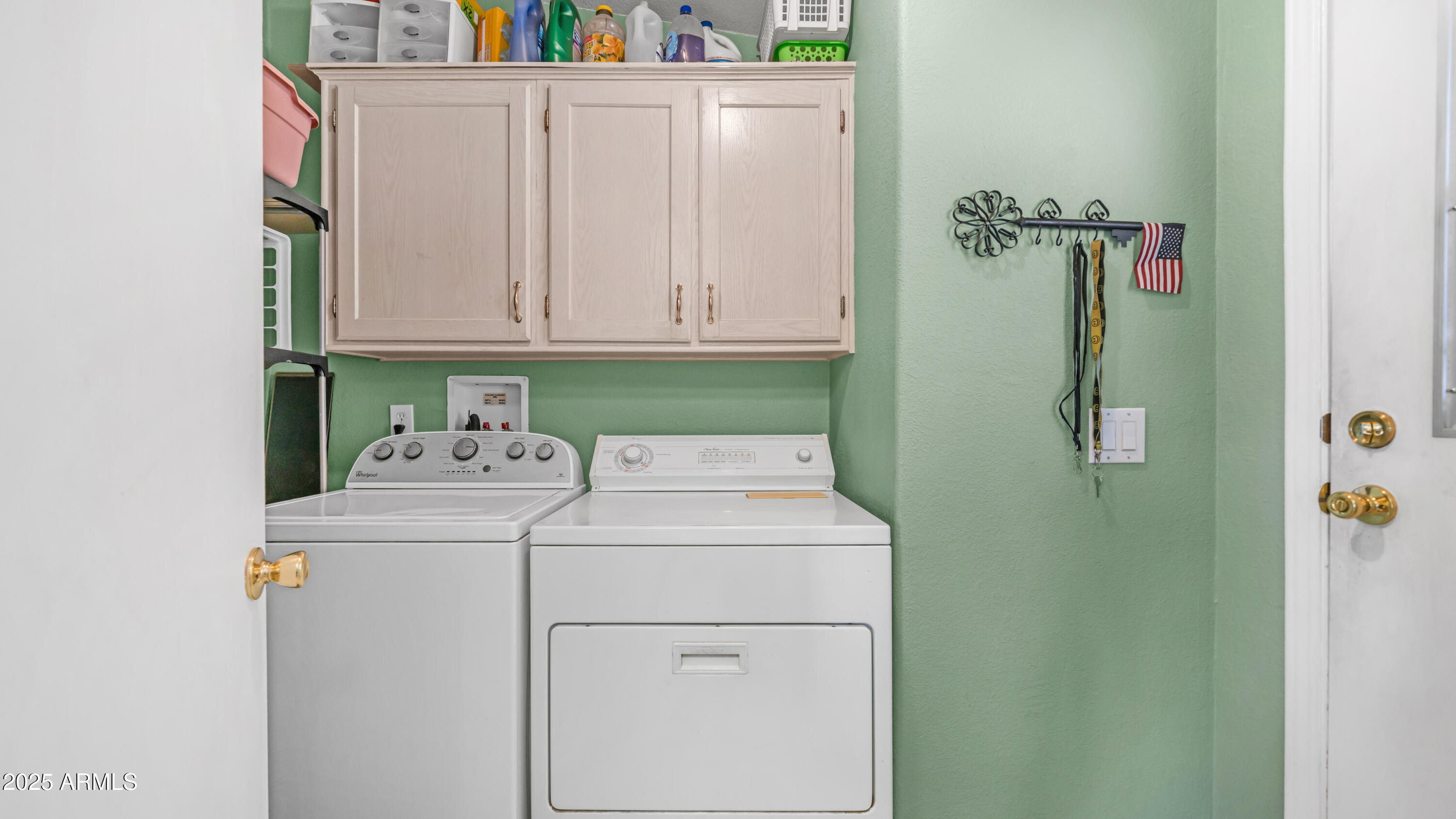 2400 E BASELINE Avenue, 197