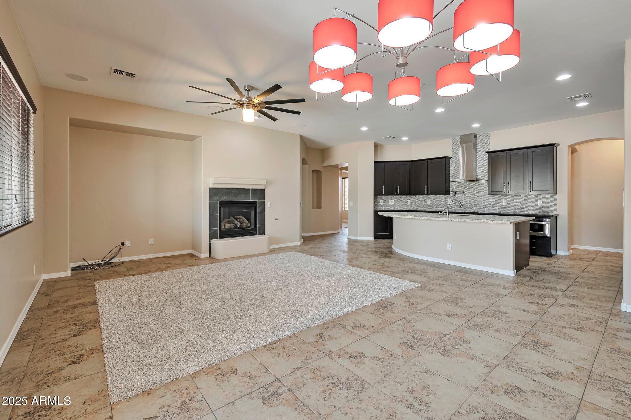 3114 E Capricorn Way