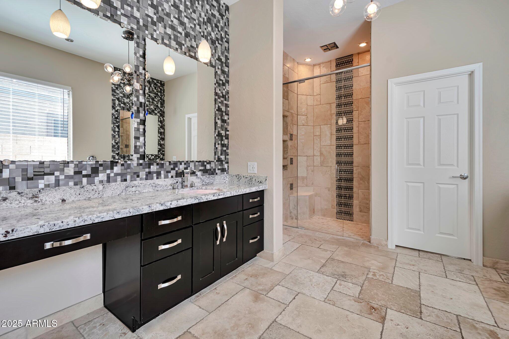 3114 E Capricorn Way