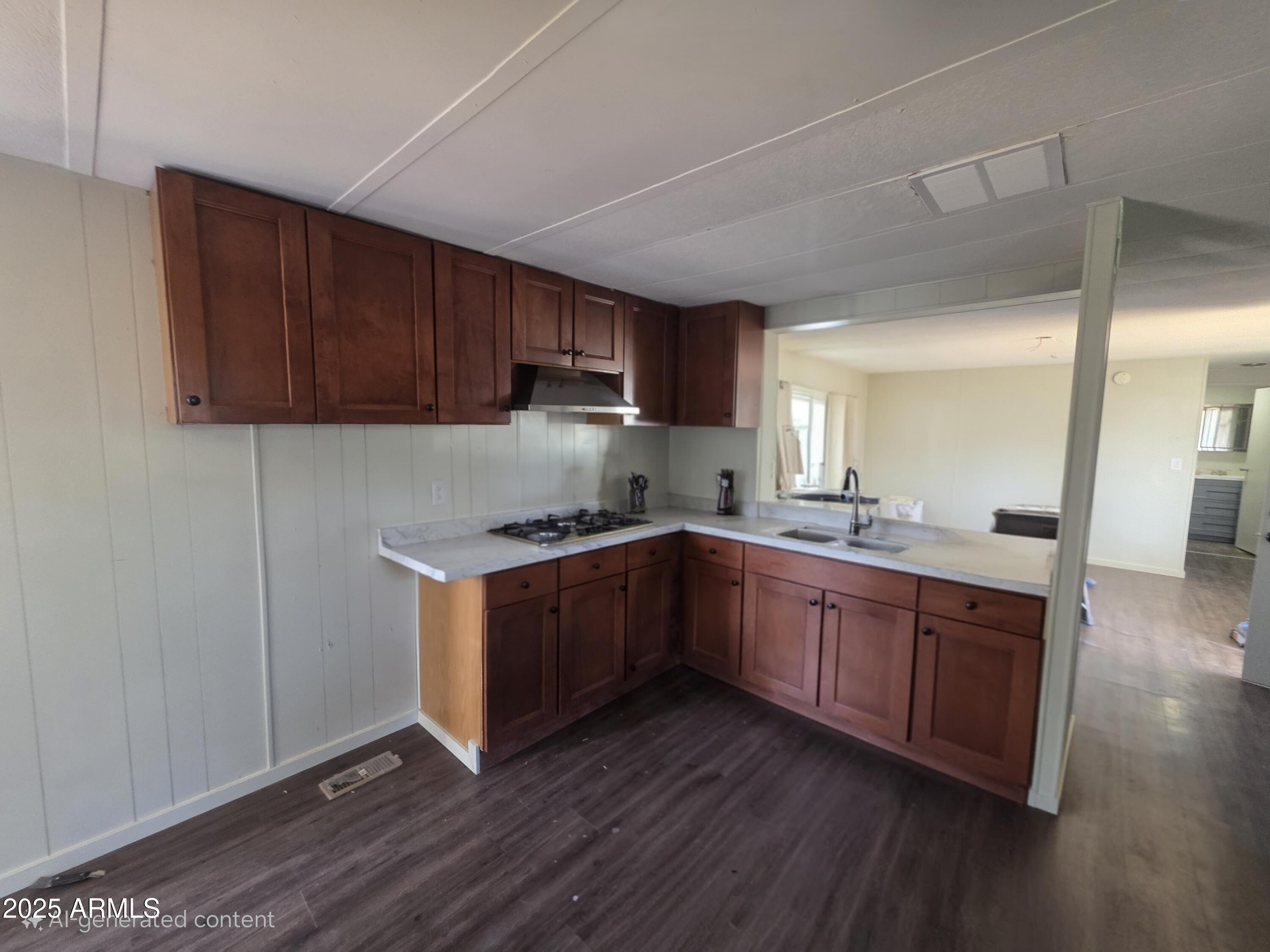 6439 W Myrtle Avenue, 88