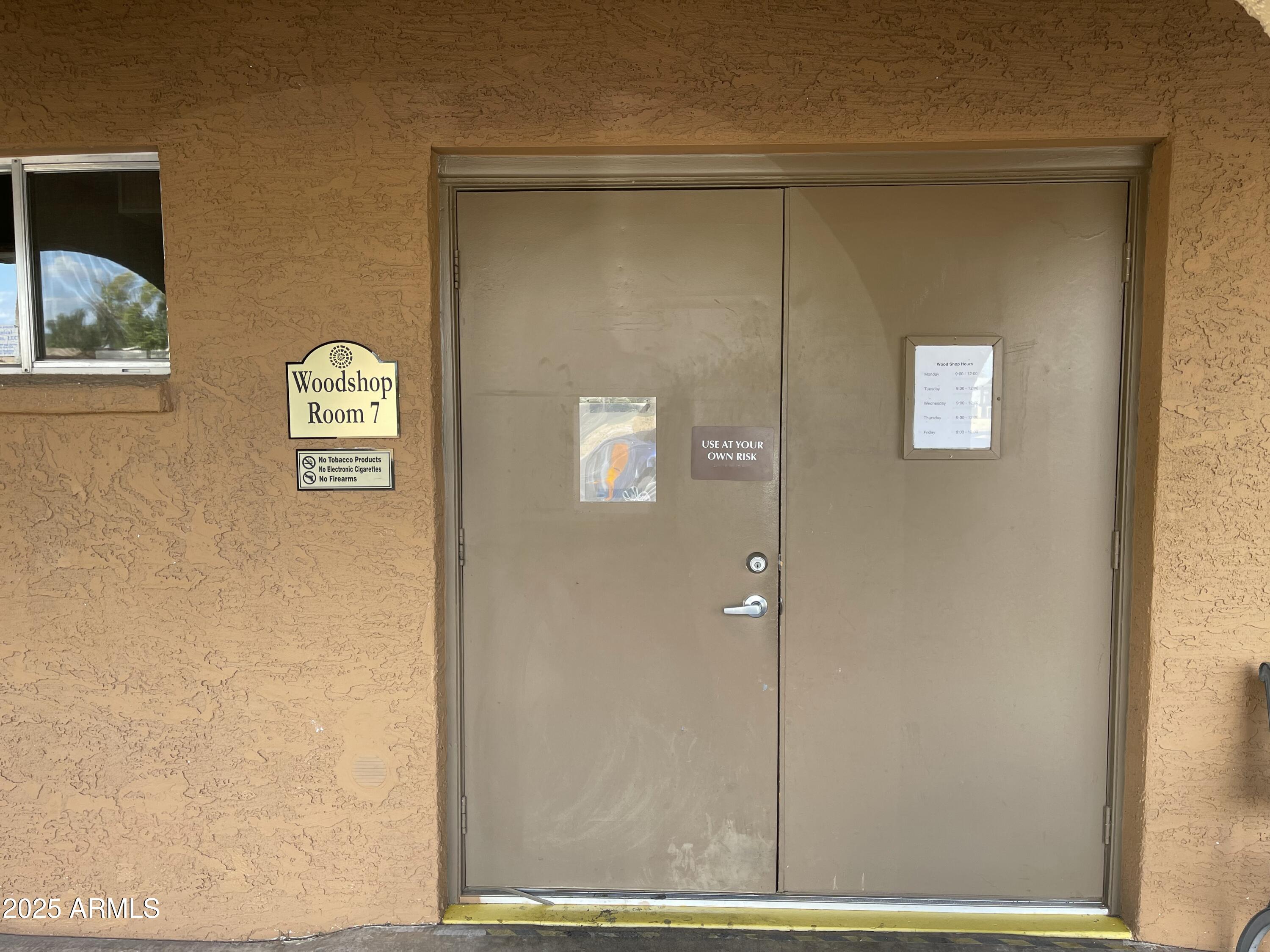 4213 E CLOVIS Avenue