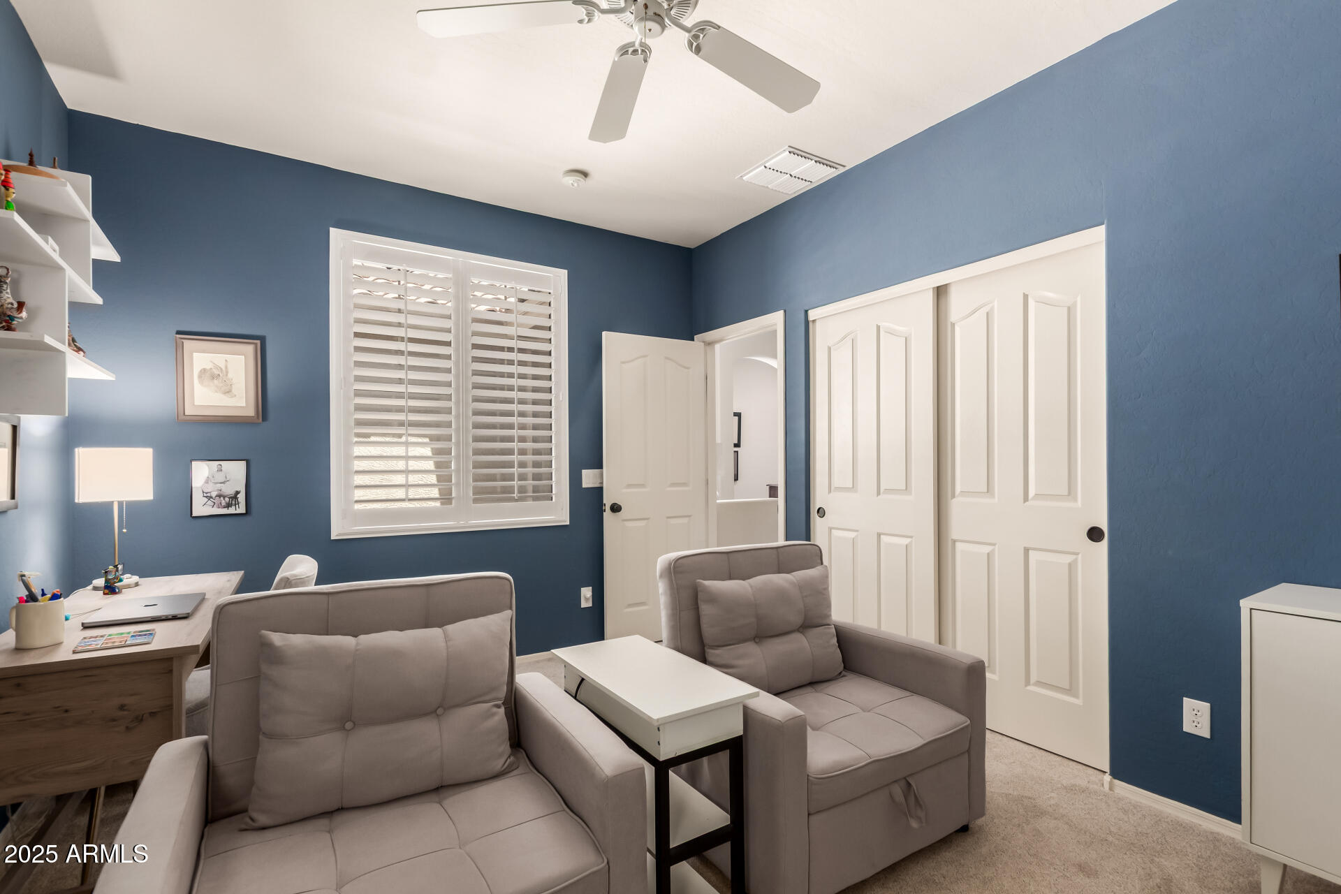 7617 E DESERT HONEYSUCKLE Drive