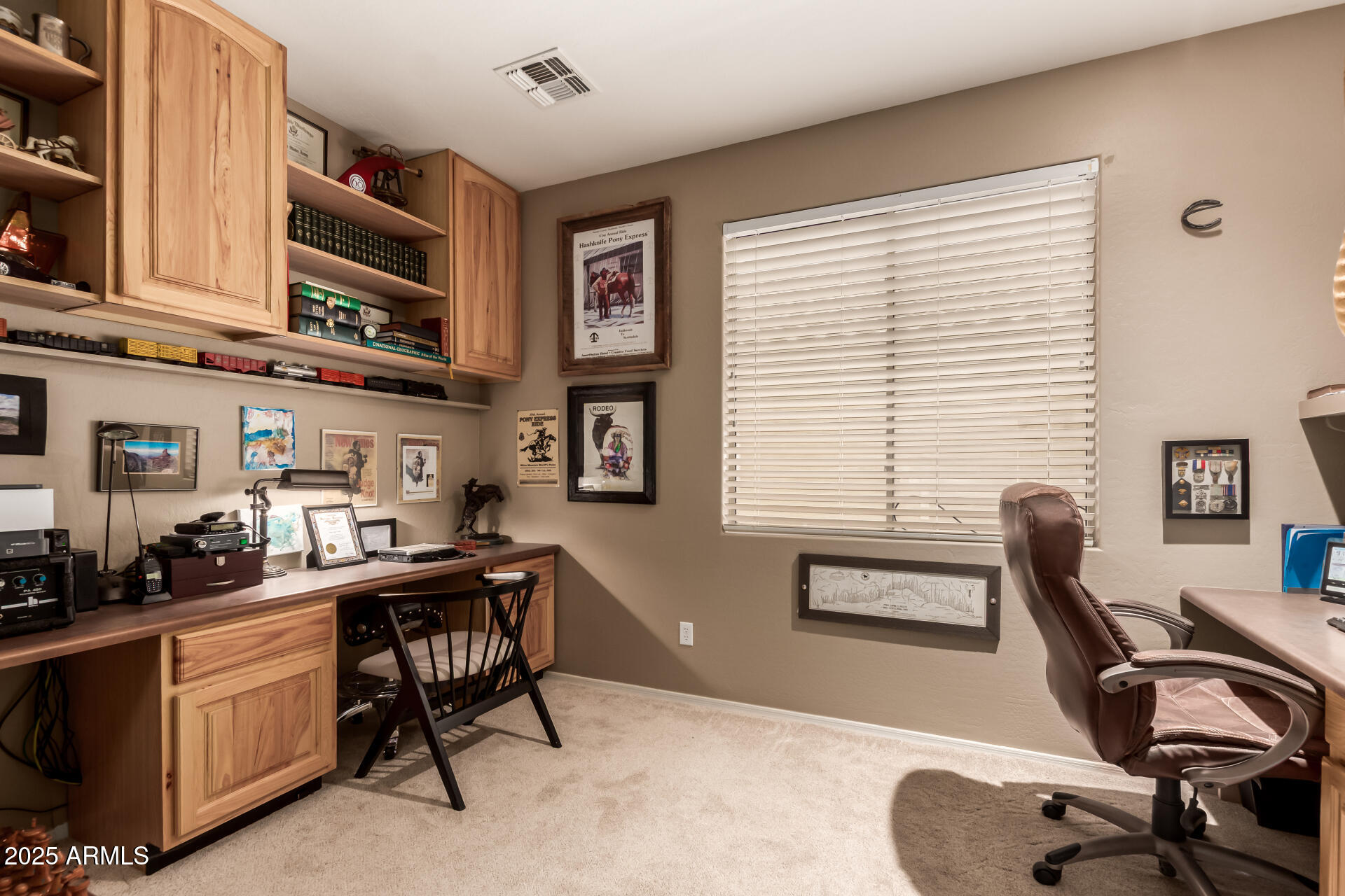 7617 E DESERT HONEYSUCKLE Drive