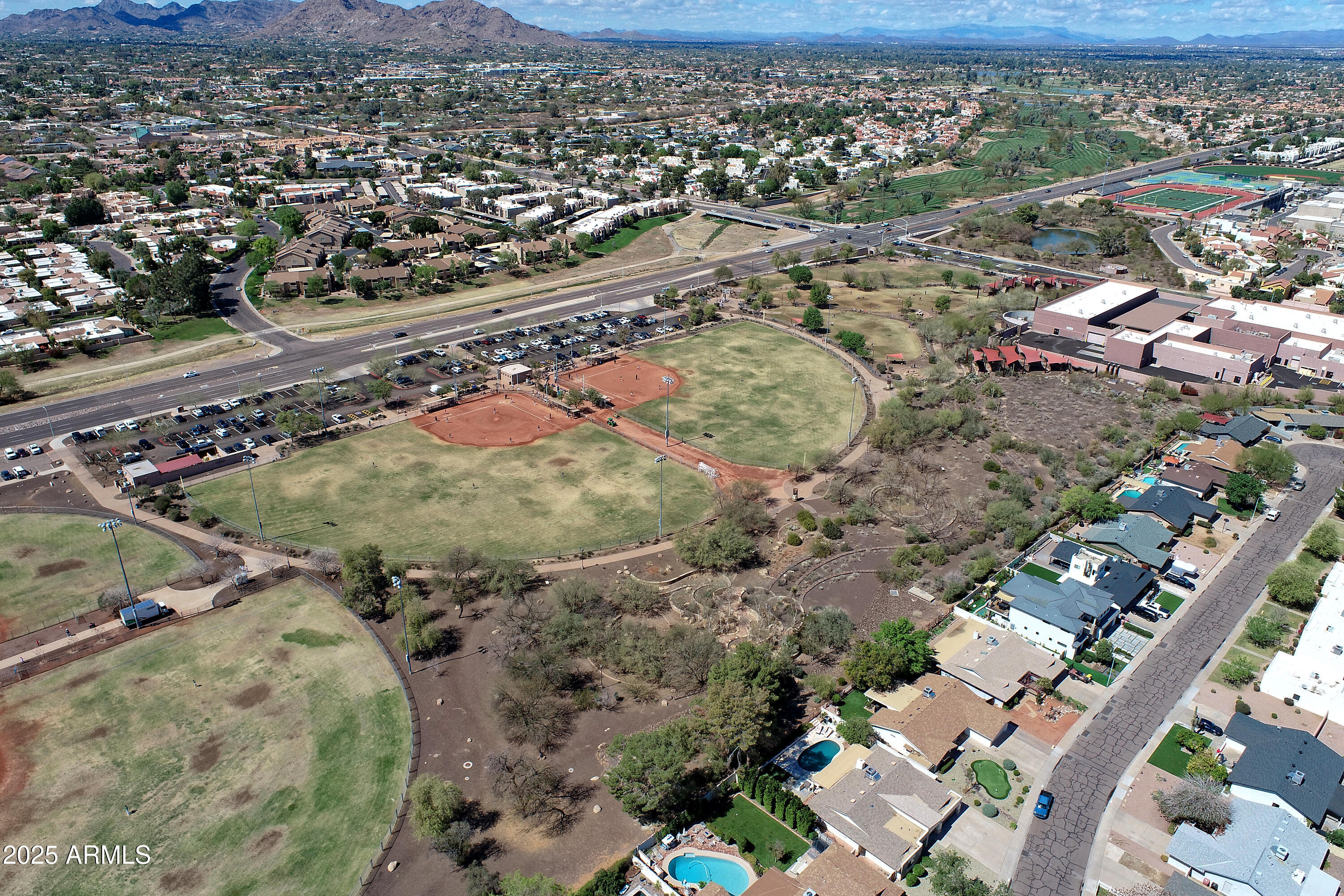 8326 E VALLEY VIEW Road