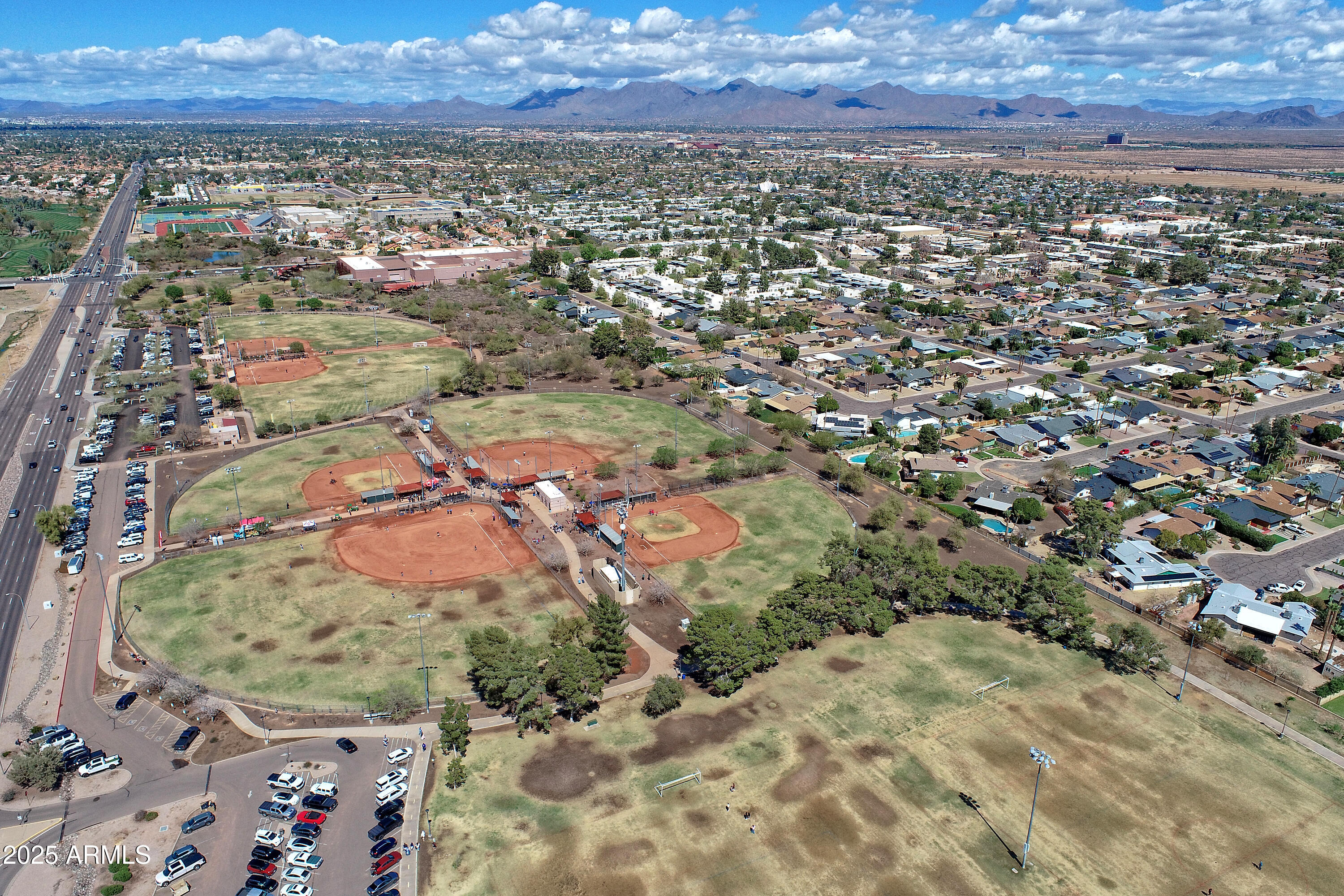 8326 E VALLEY VIEW Road