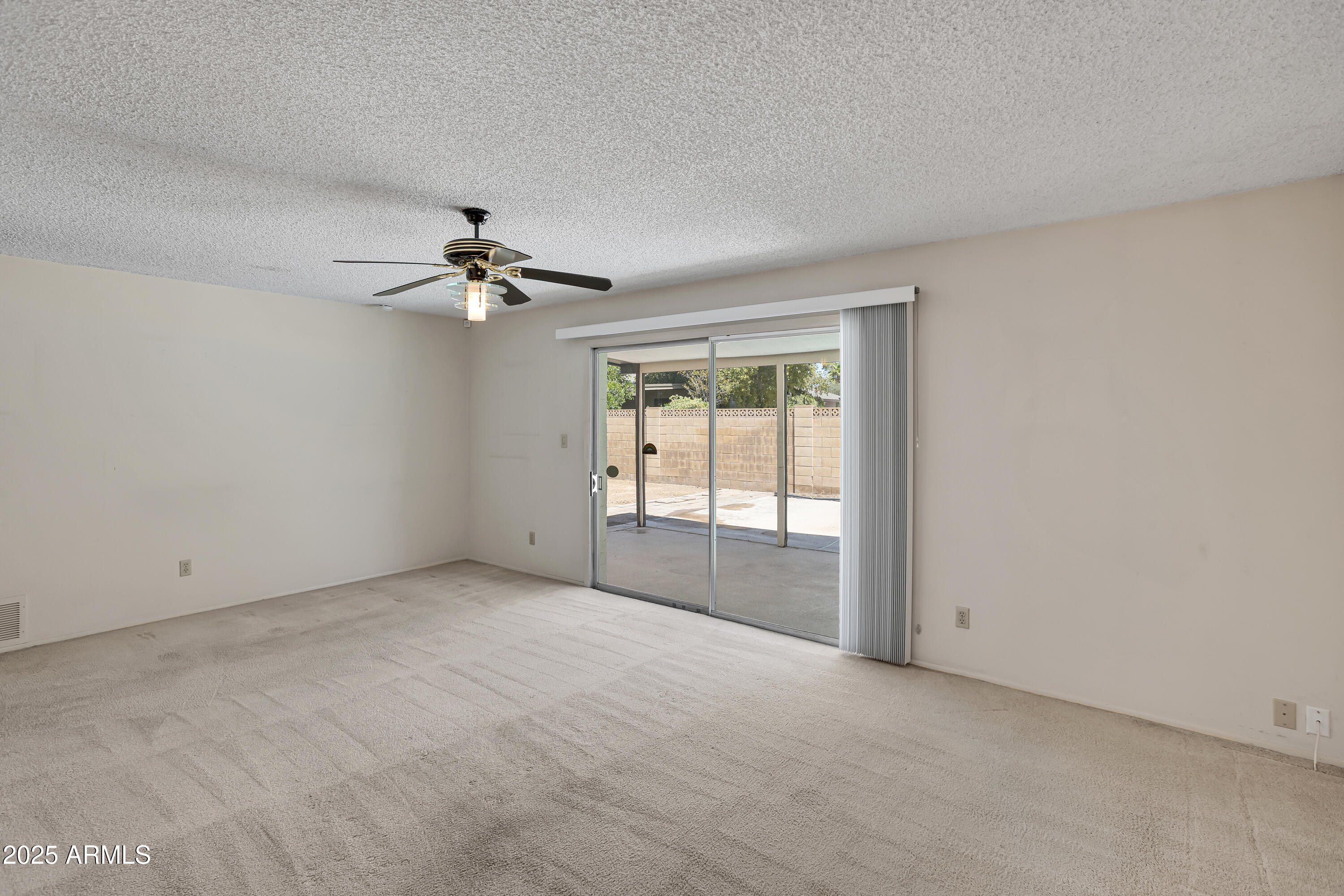 8326 E VALLEY VIEW Road