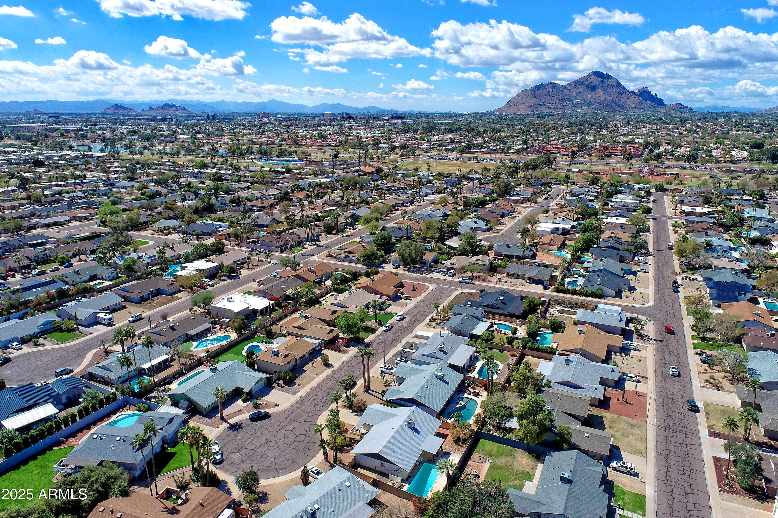 8326 E VALLEY VIEW Road