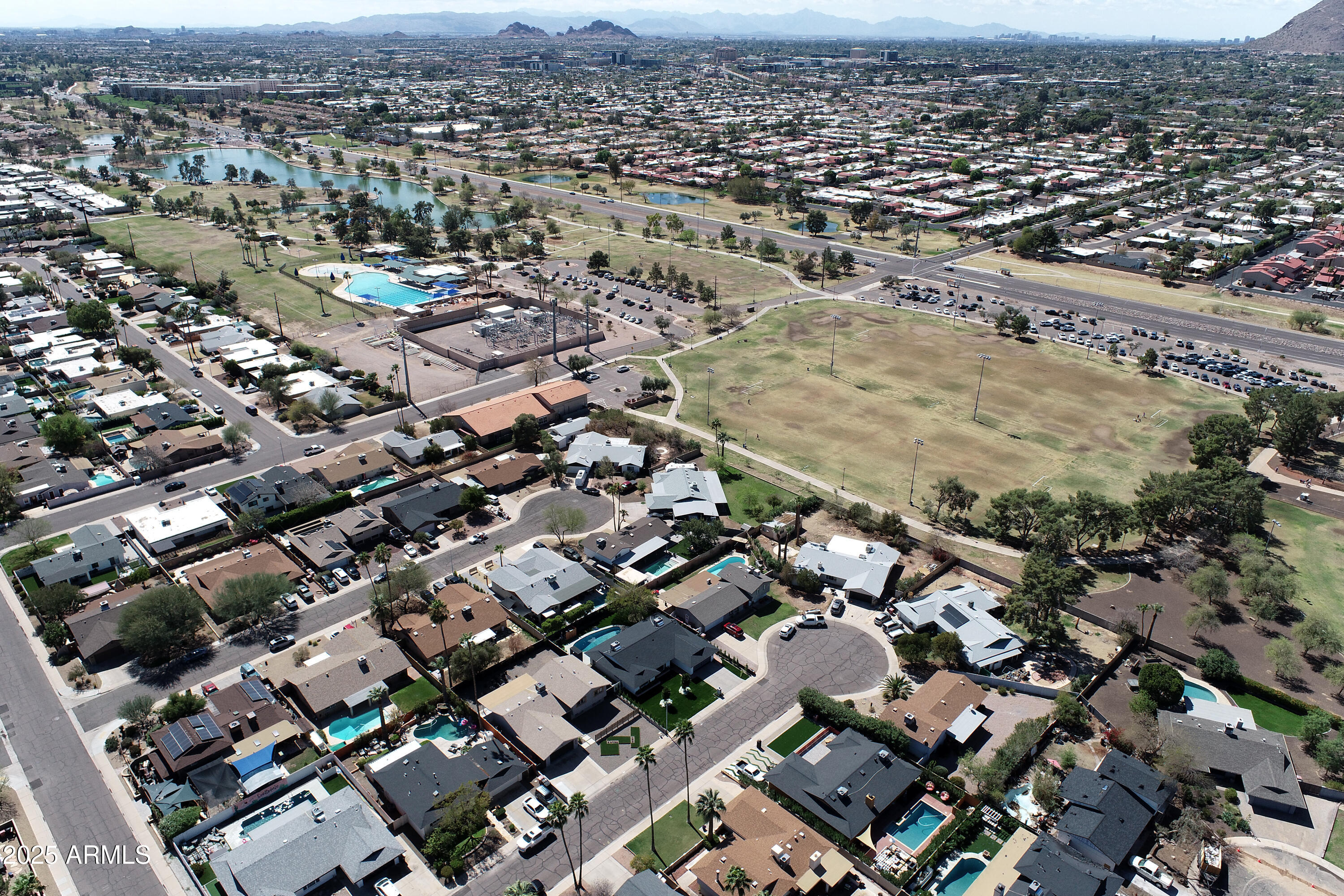 8326 E VALLEY VIEW Road