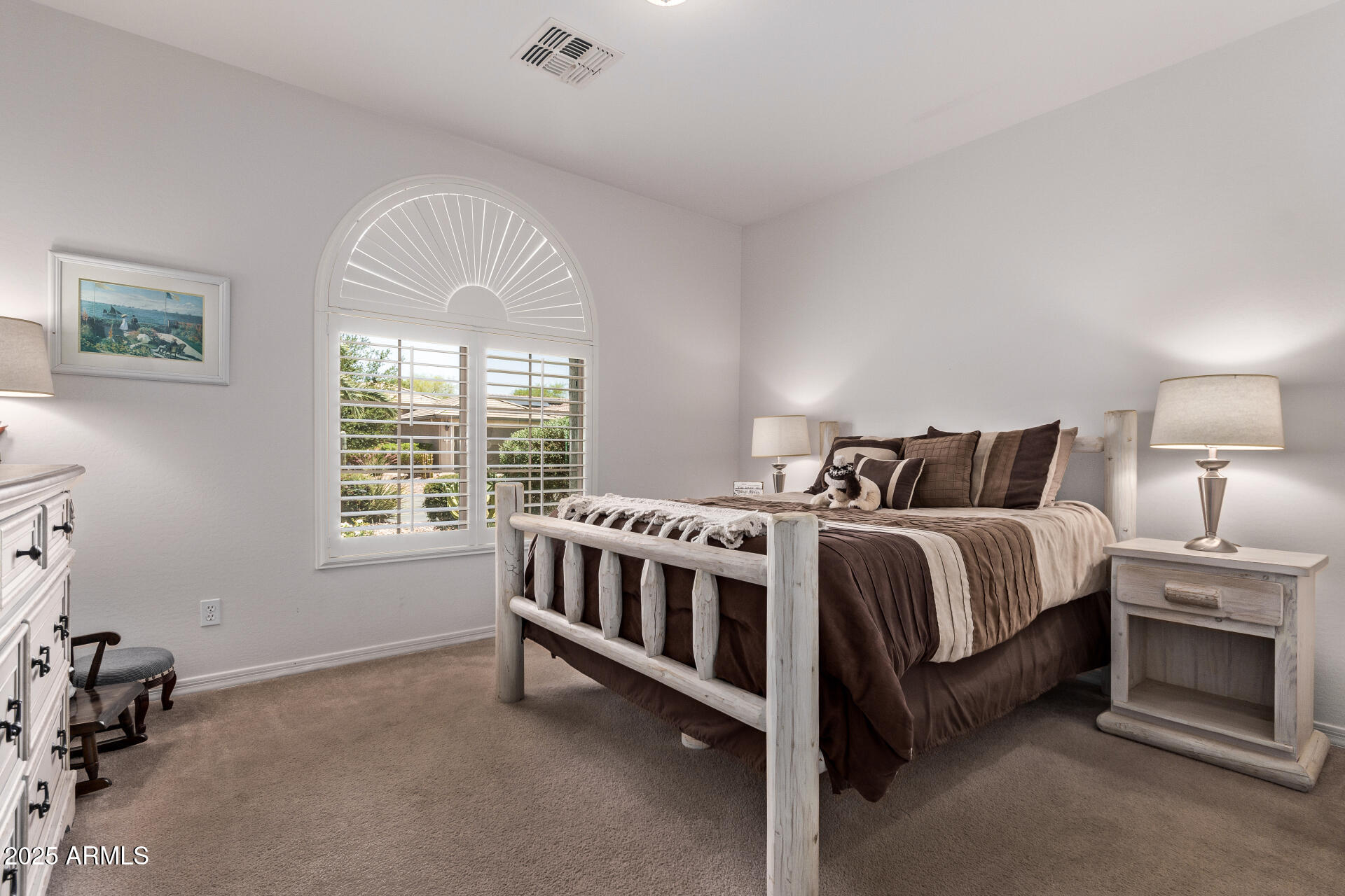 3618 N COLONIAL Court