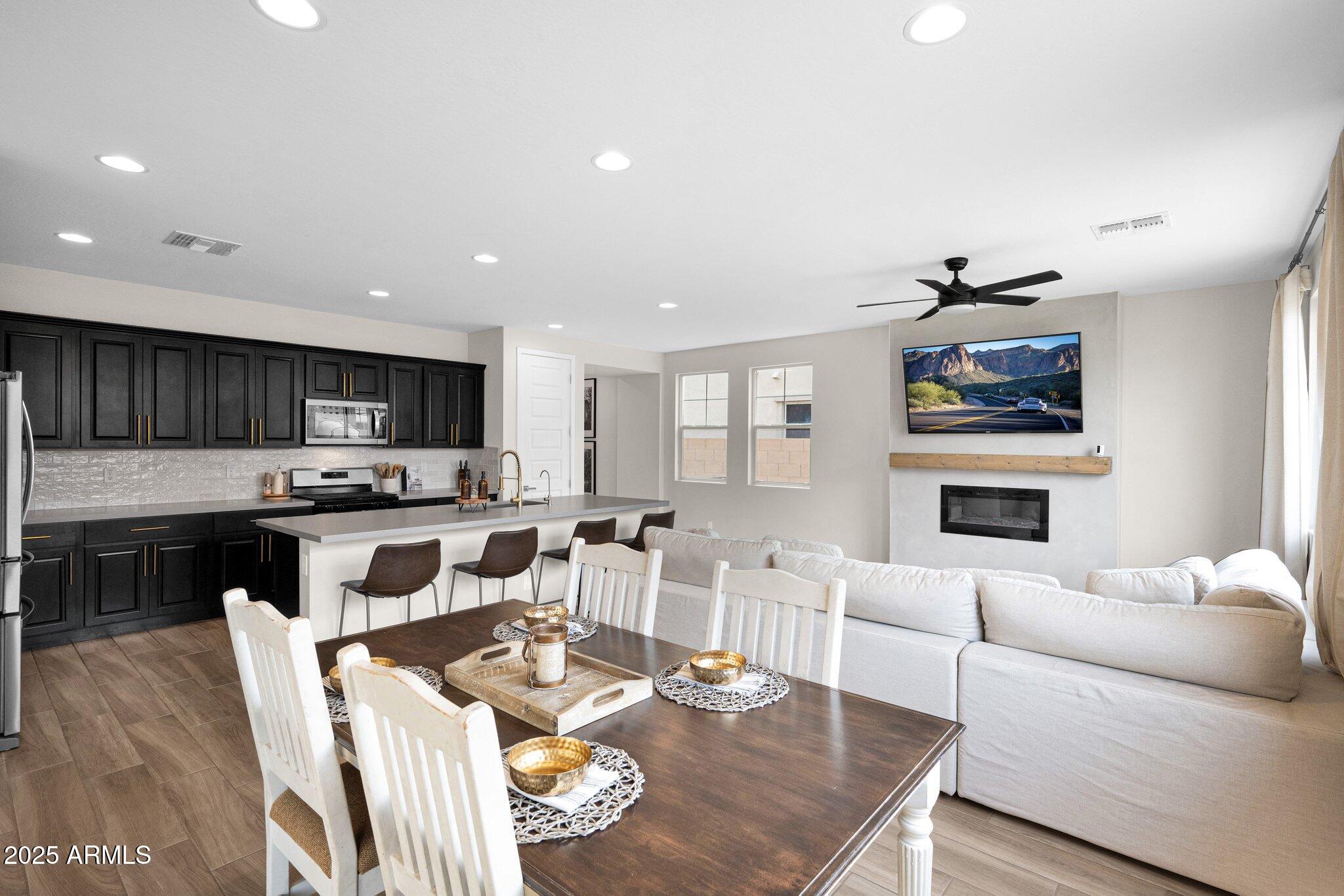 21246 E Kingbird Drive