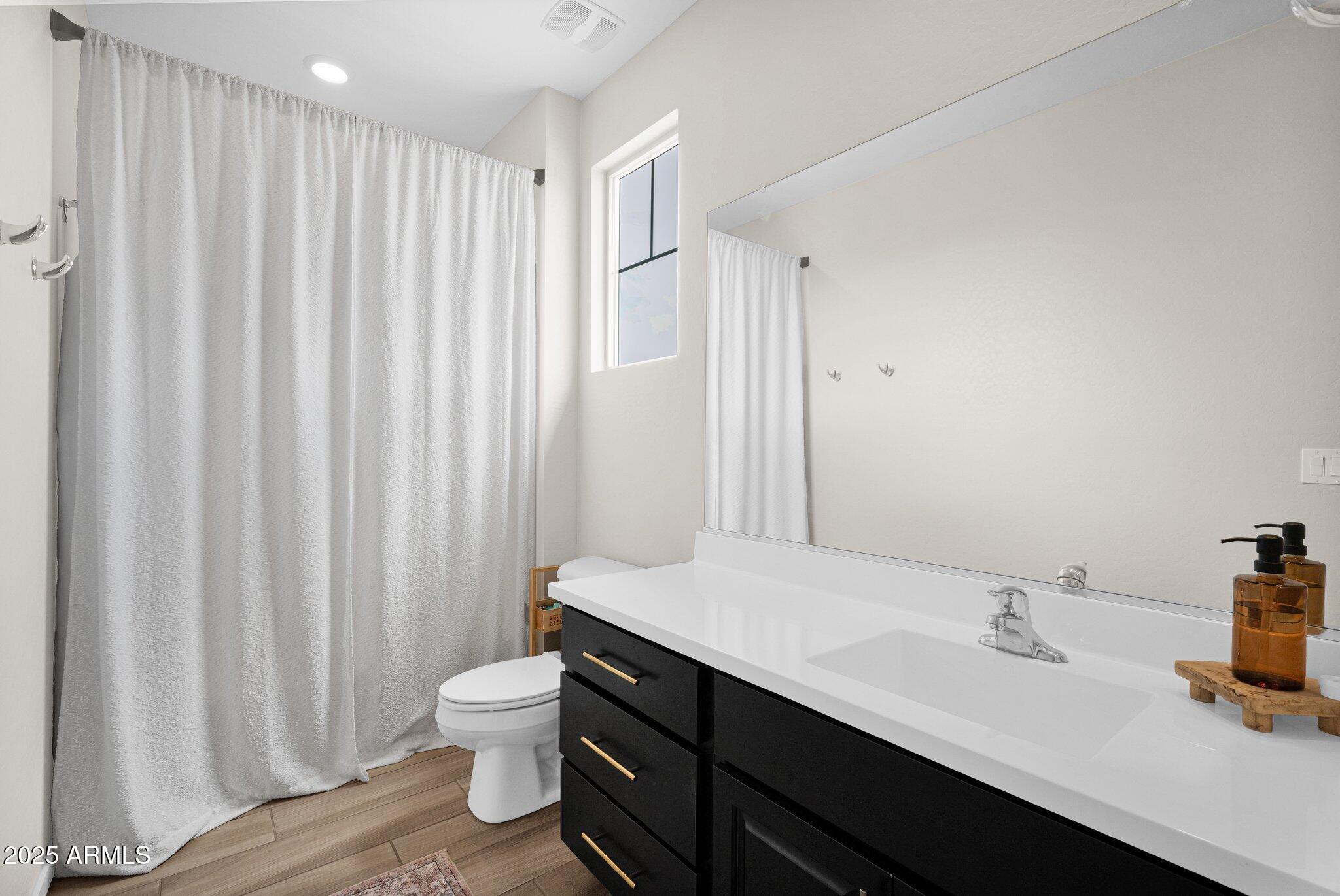 21246 E Kingbird Drive