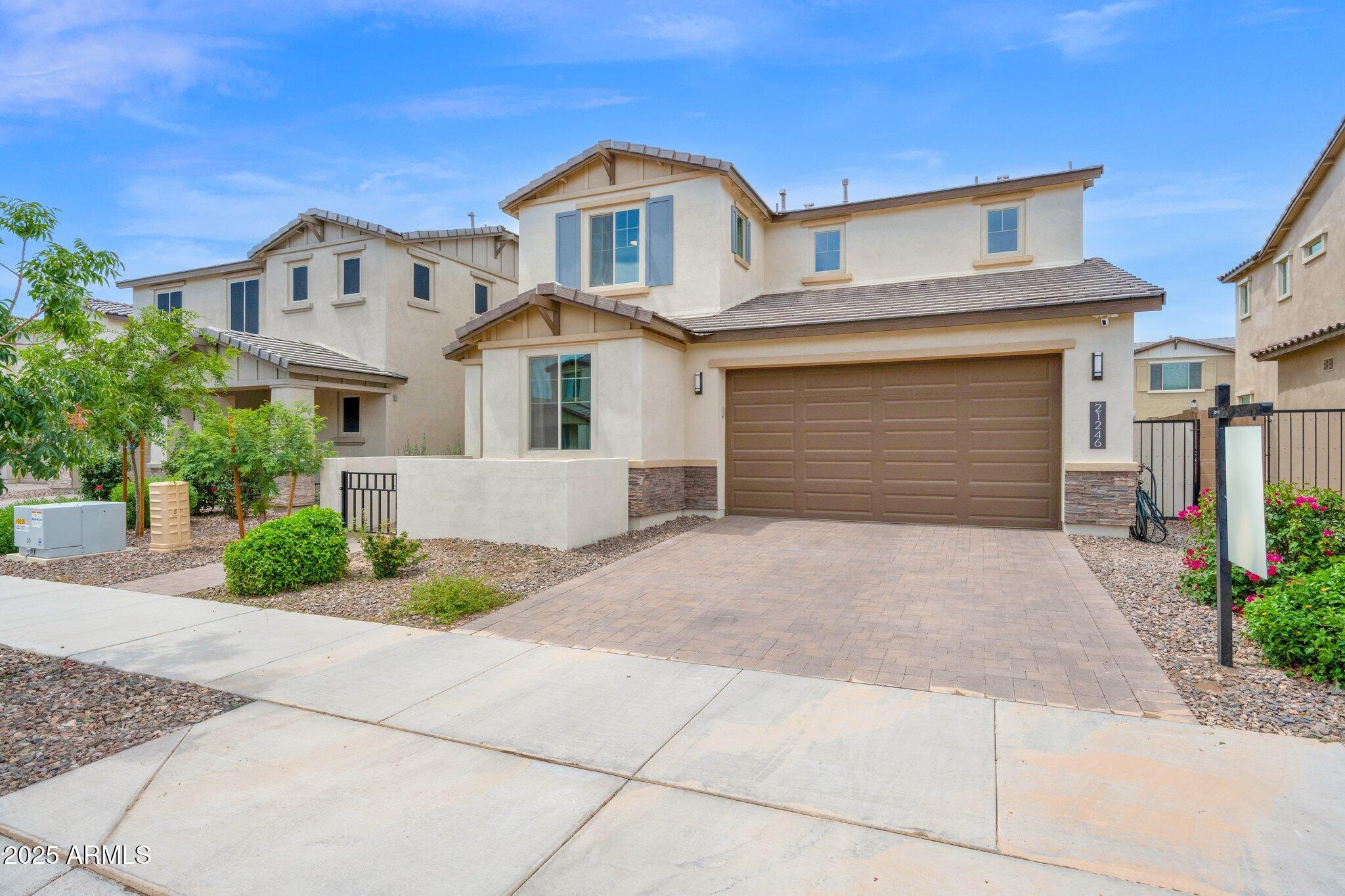 21246 E Kingbird Drive