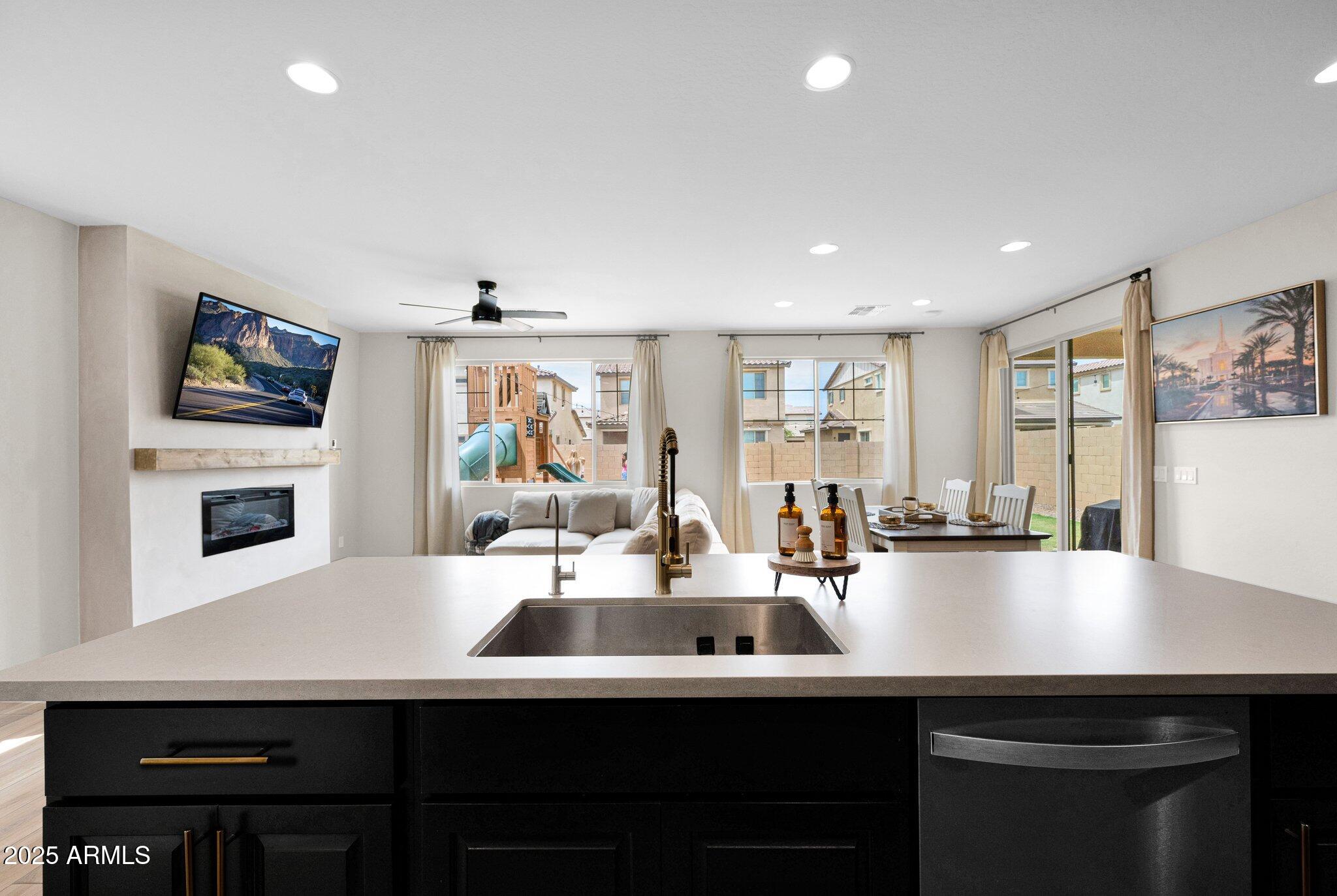 21246 E Kingbird Drive