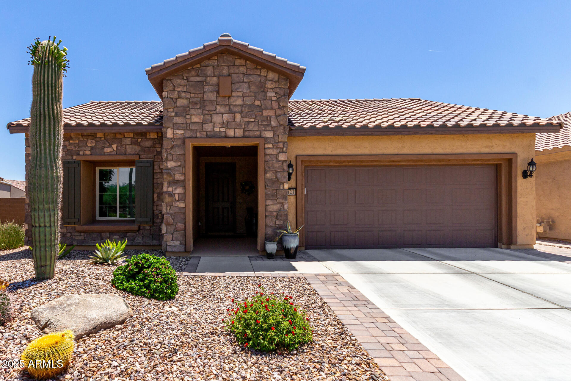 6123 W Sandpiper Way