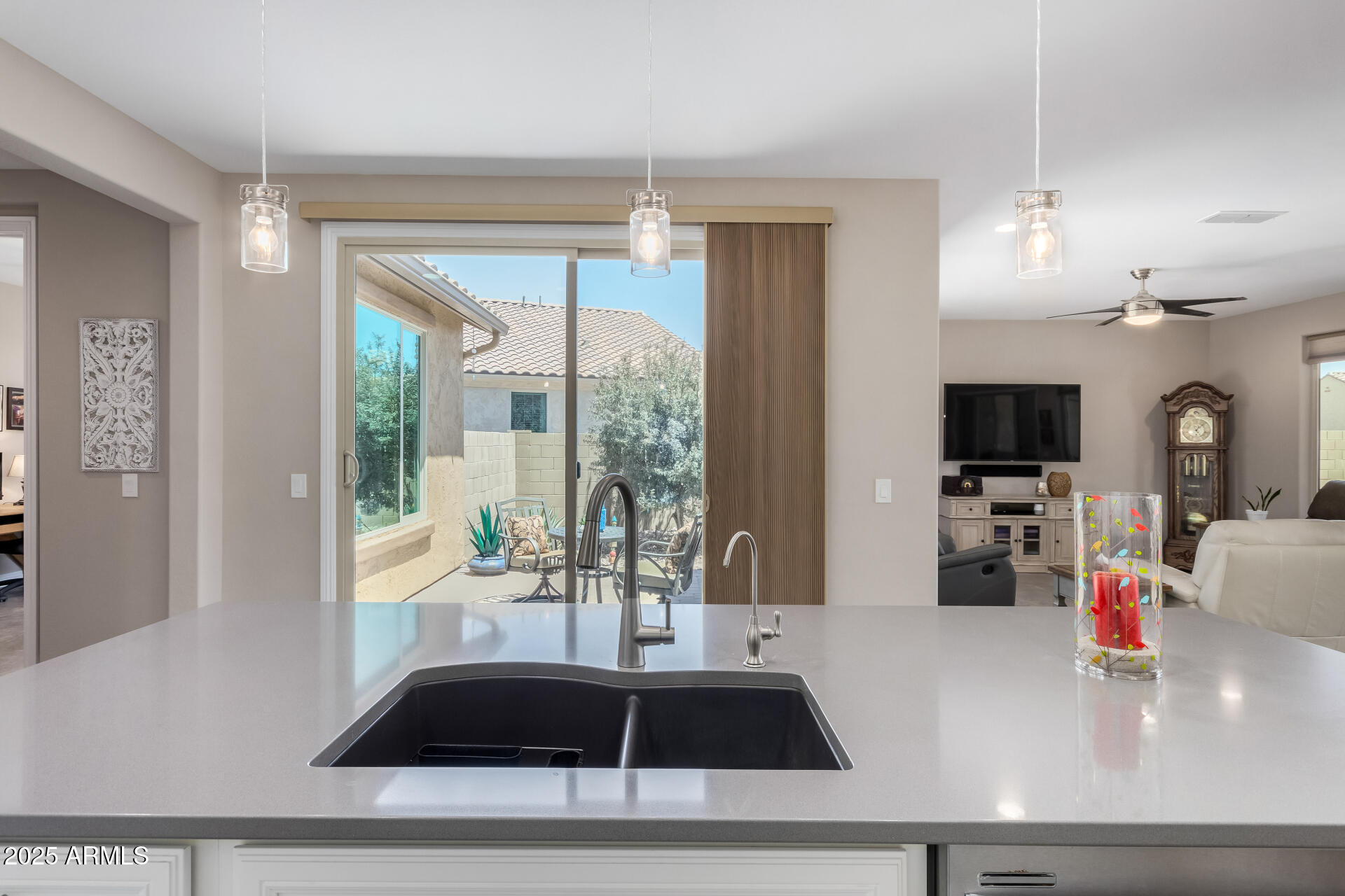 6123 W Sandpiper Way