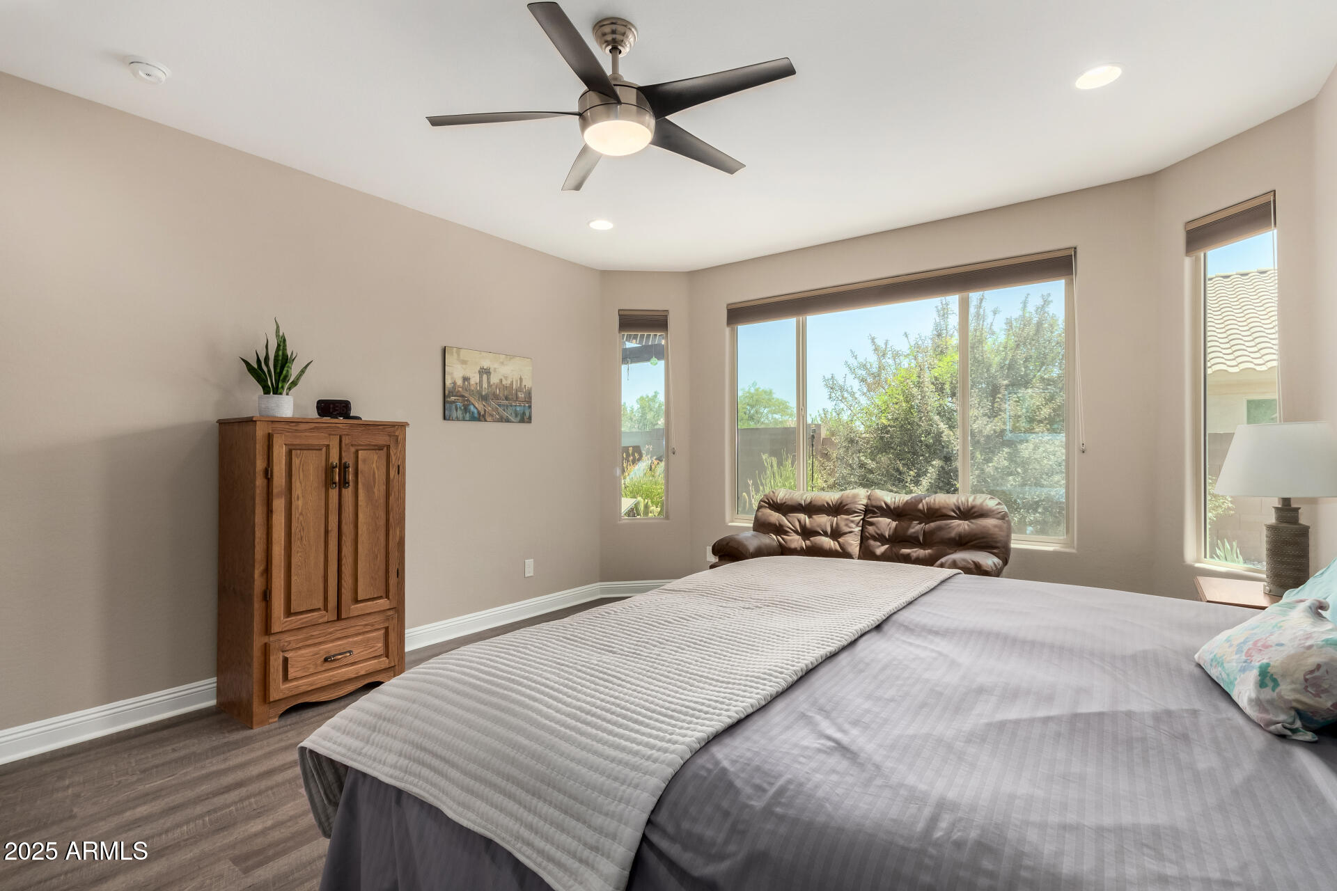 6123 W Sandpiper Way