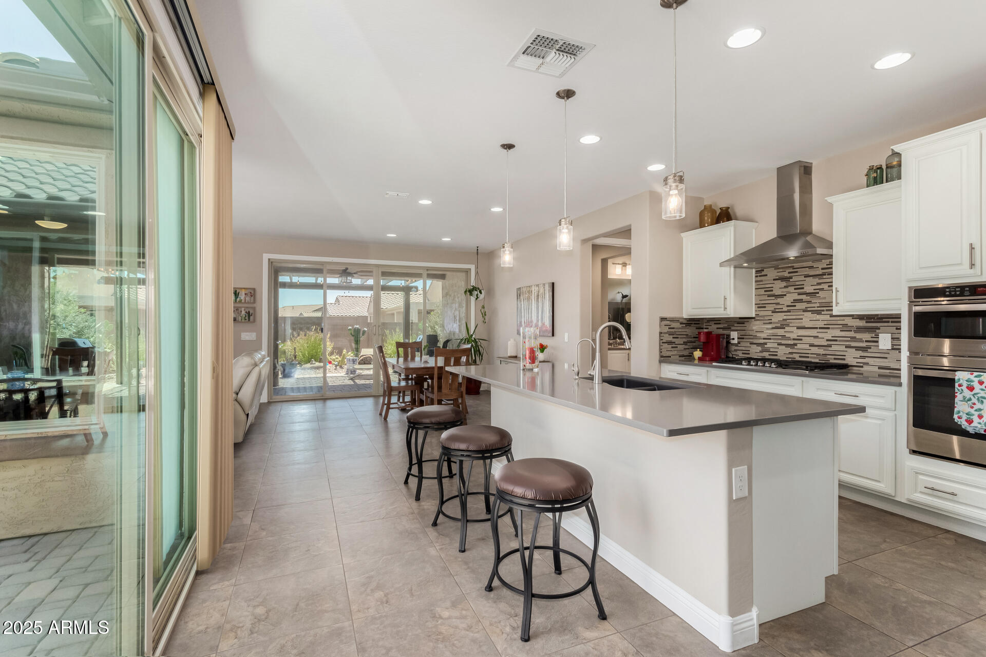 6123 W Sandpiper Way