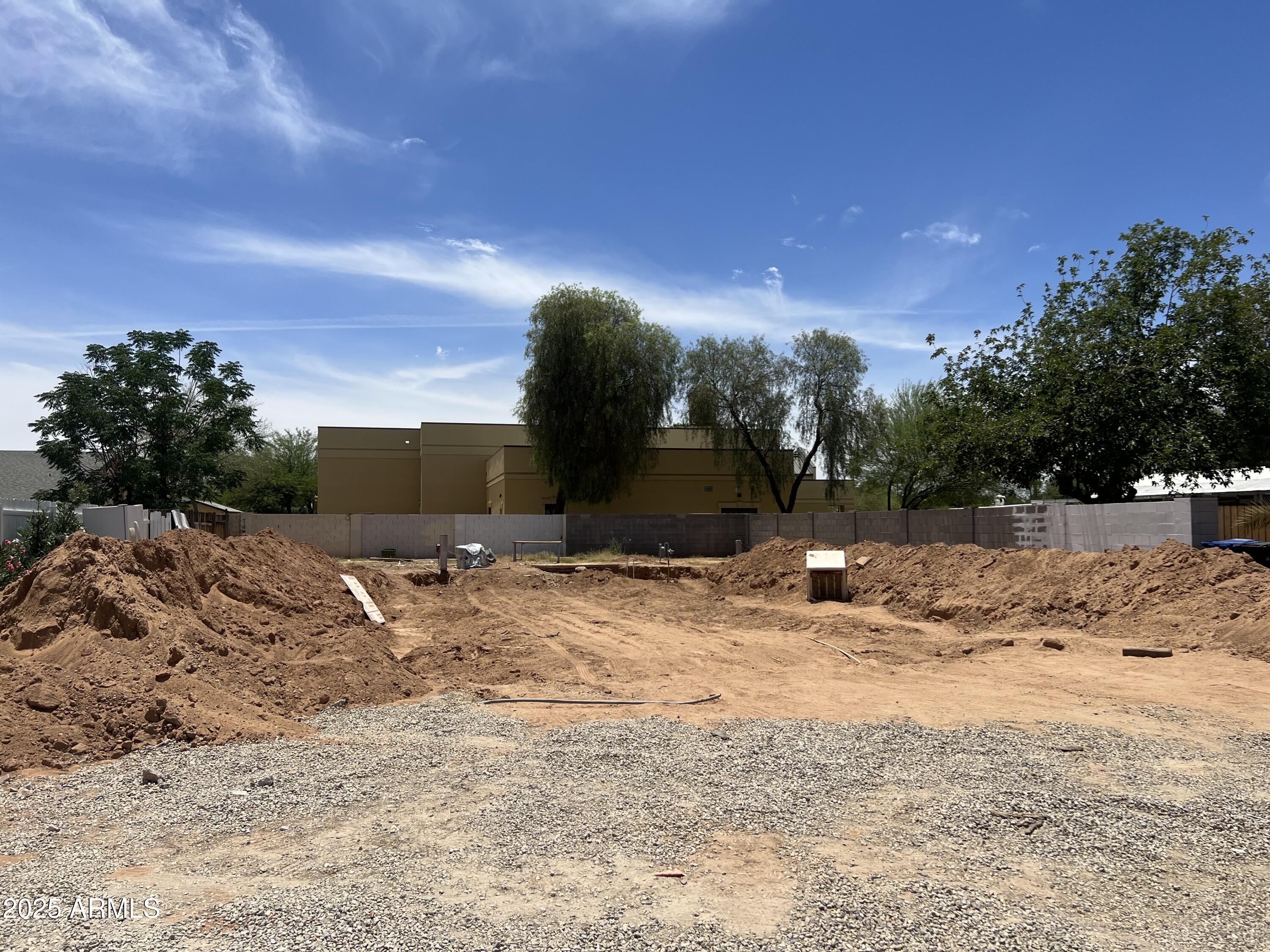 7911 E JAVELINA Avenue, 1171