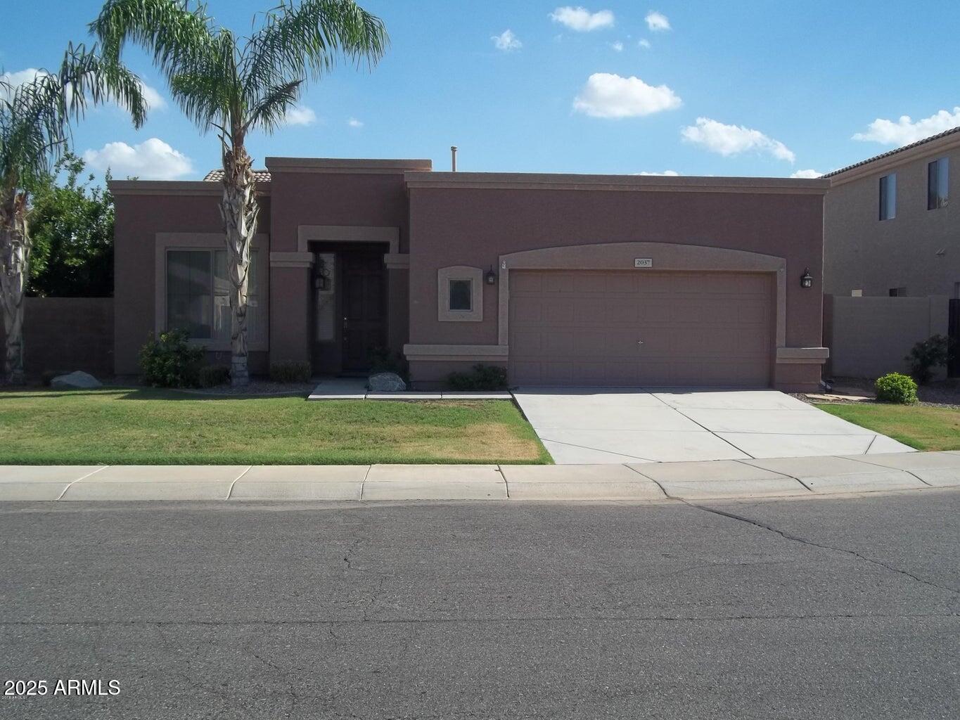 2037 E Riviera Drive