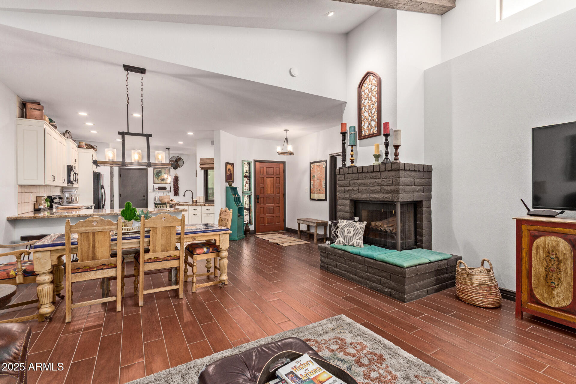 1235 N SUNNYVALE, 113