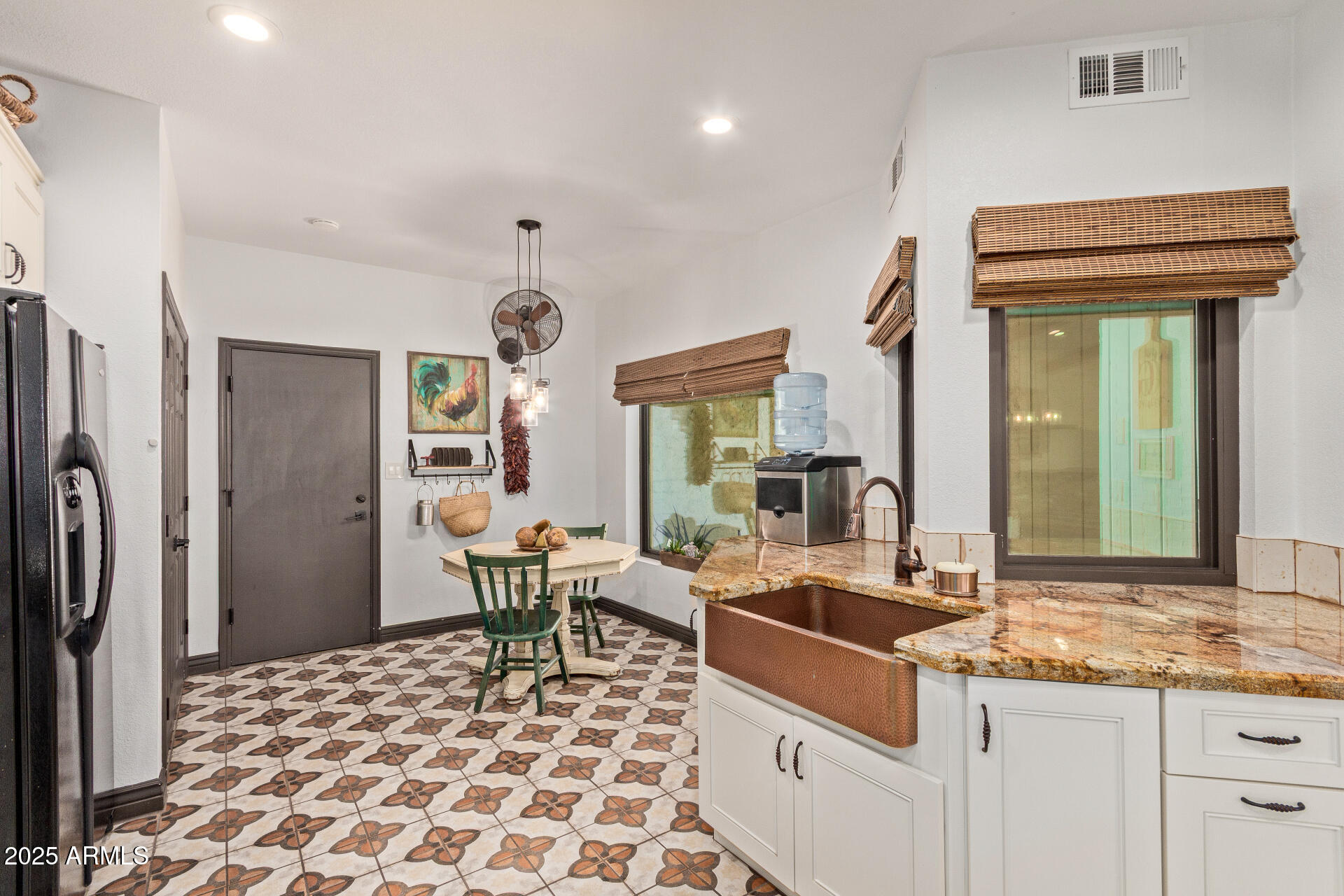 1235 N SUNNYVALE, 113