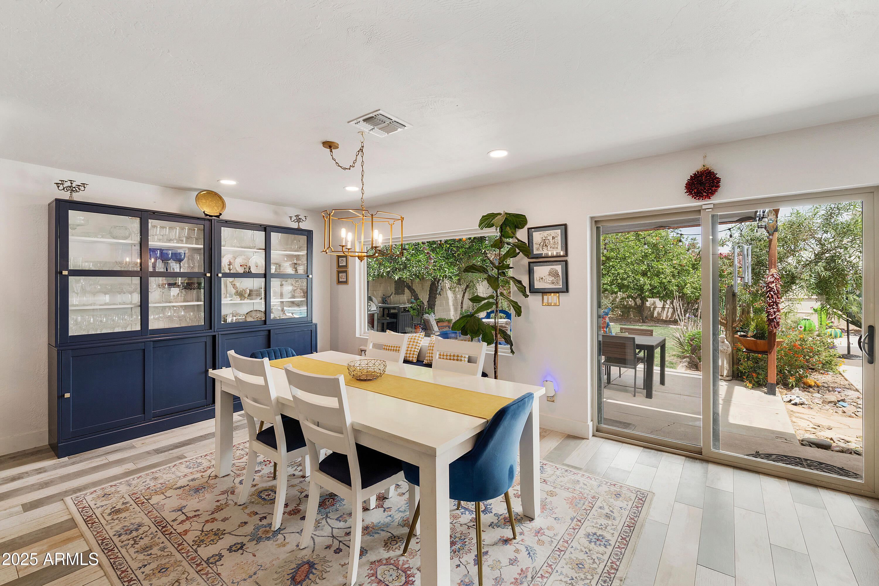 1656 W Meseto Circle