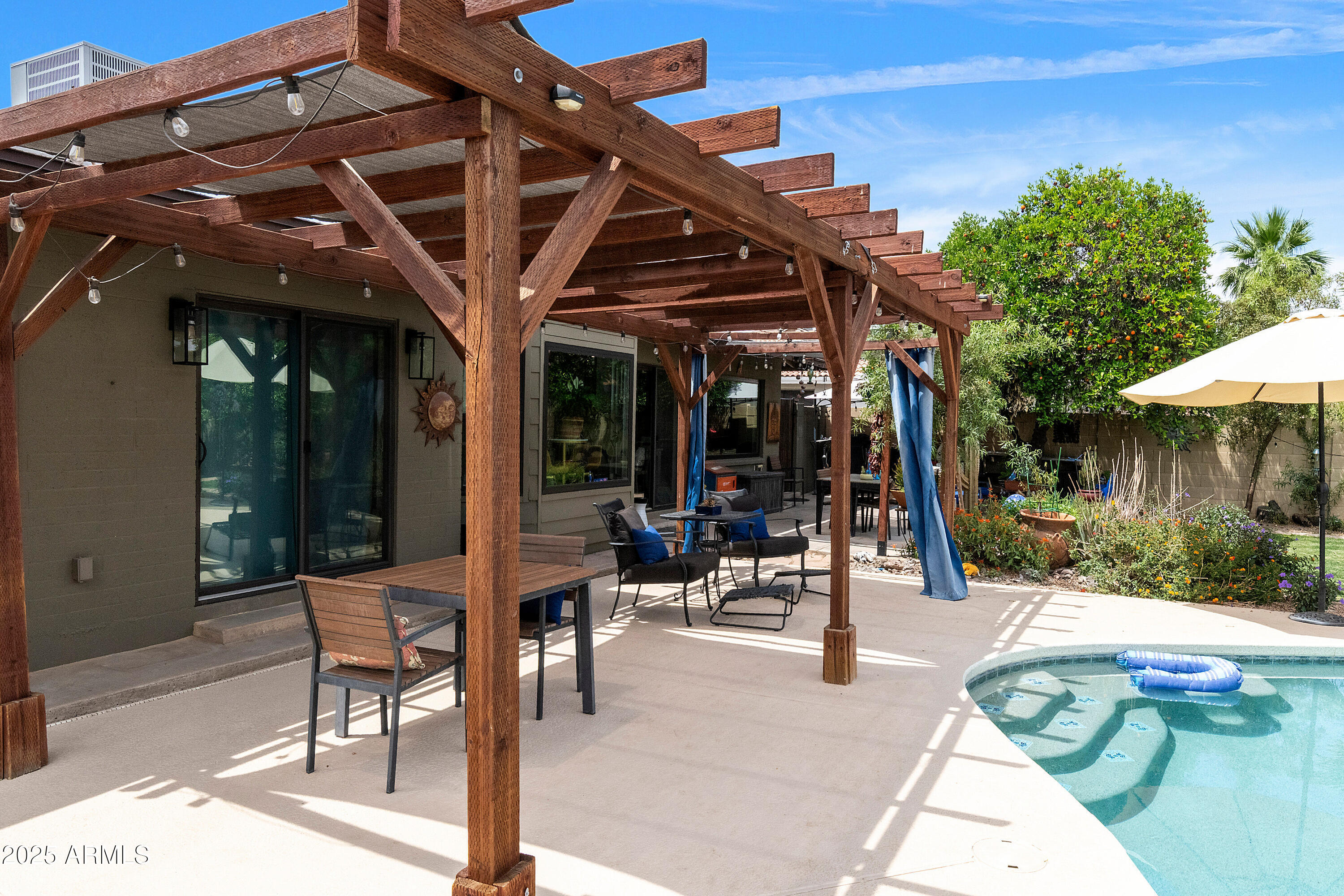 1656 W Meseto Circle