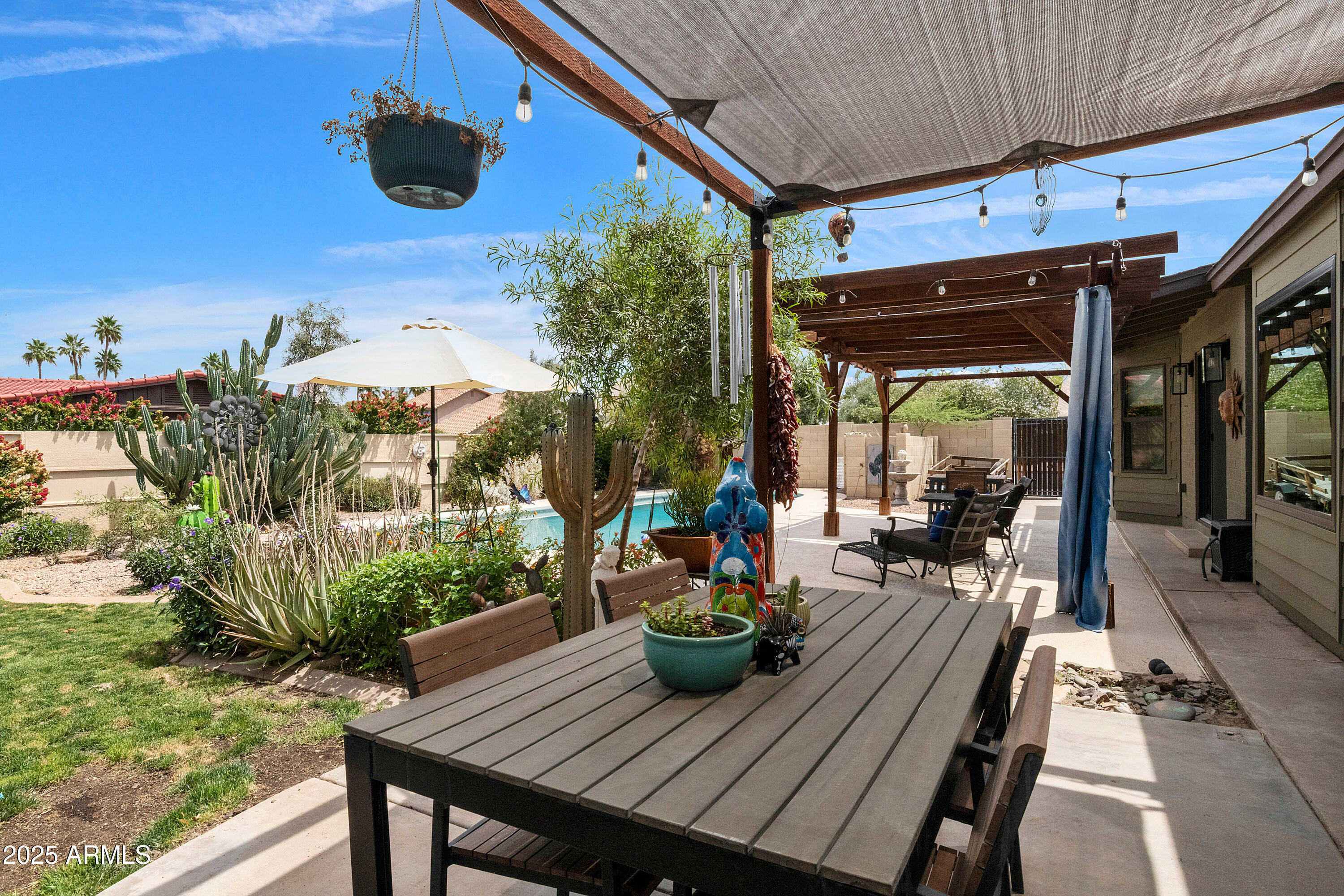 1656 W Meseto Circle