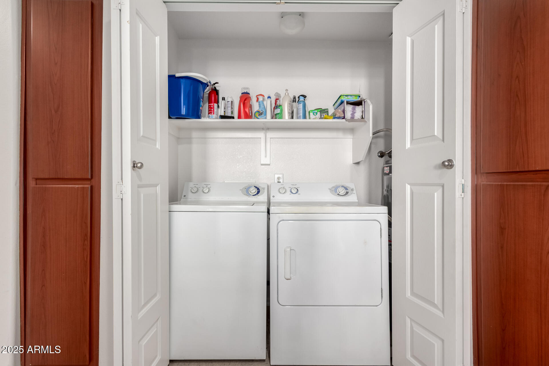 9820 N CENTRAL Avenue, 321