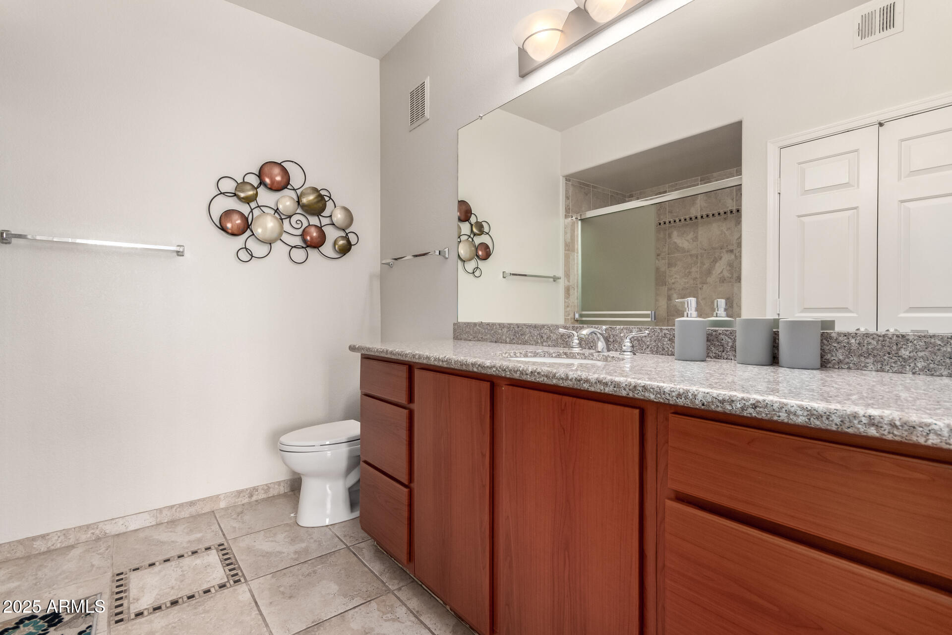 9820 N CENTRAL Avenue, 321