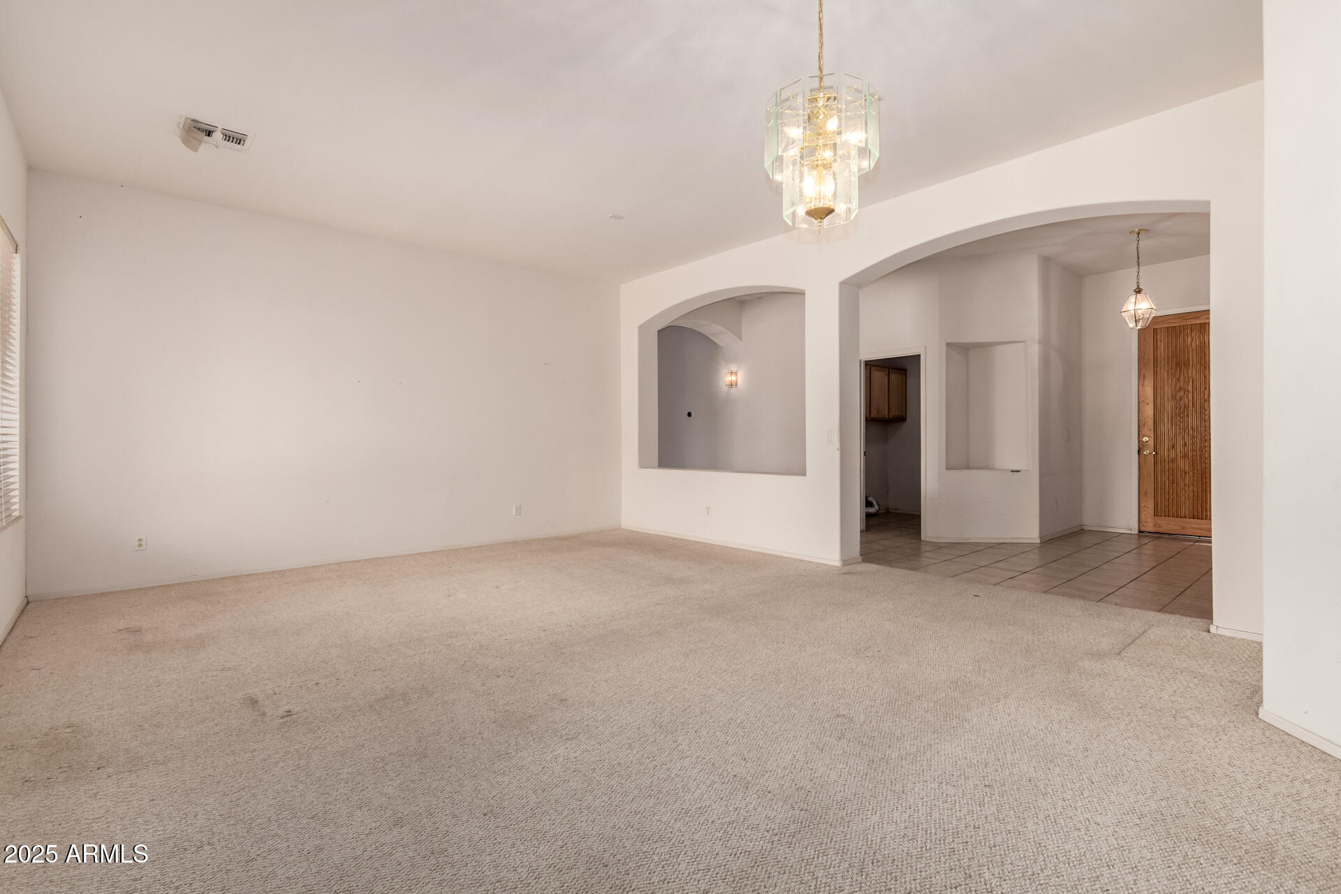 710 W CHERRYWOOD Drive