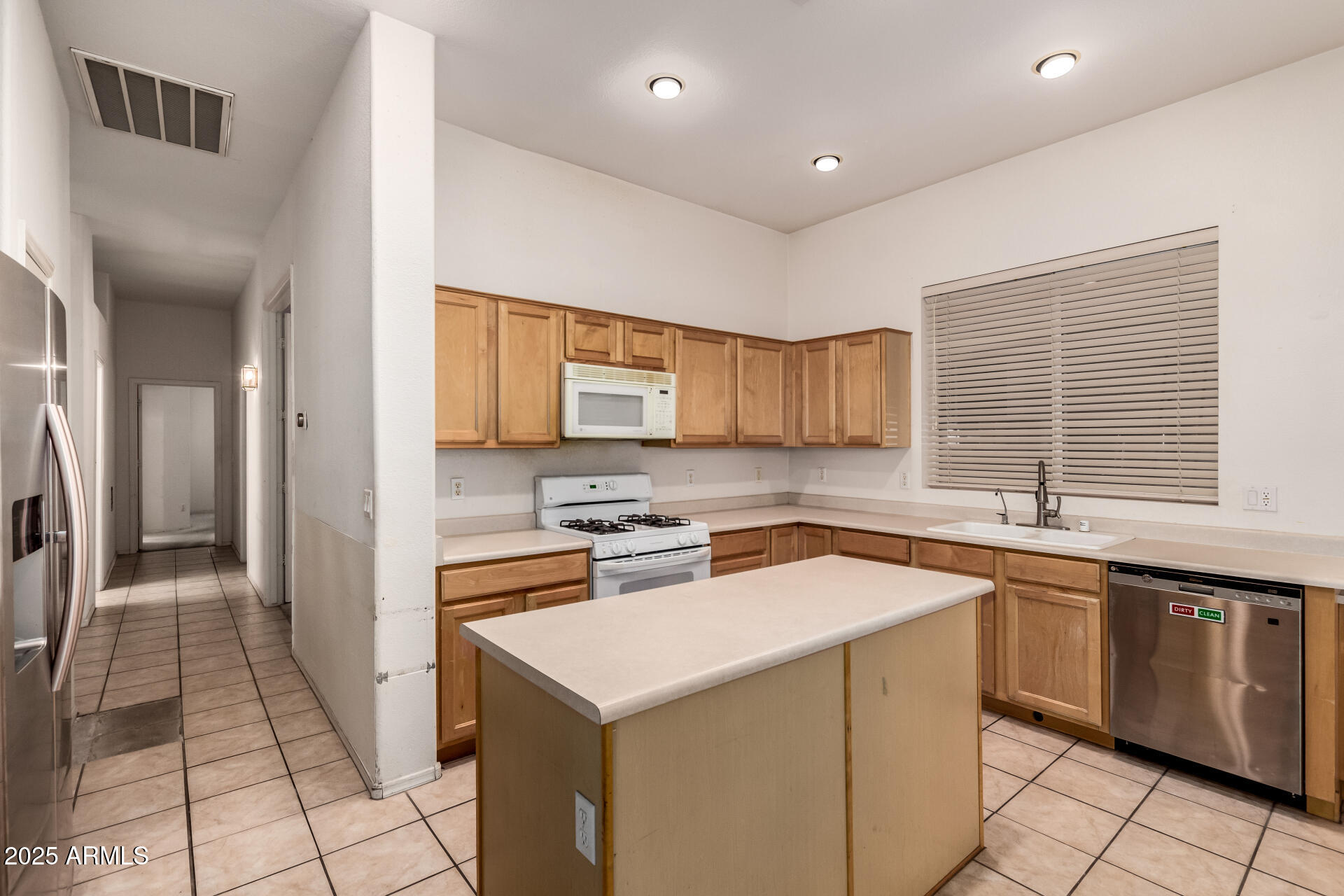 710 W CHERRYWOOD Drive