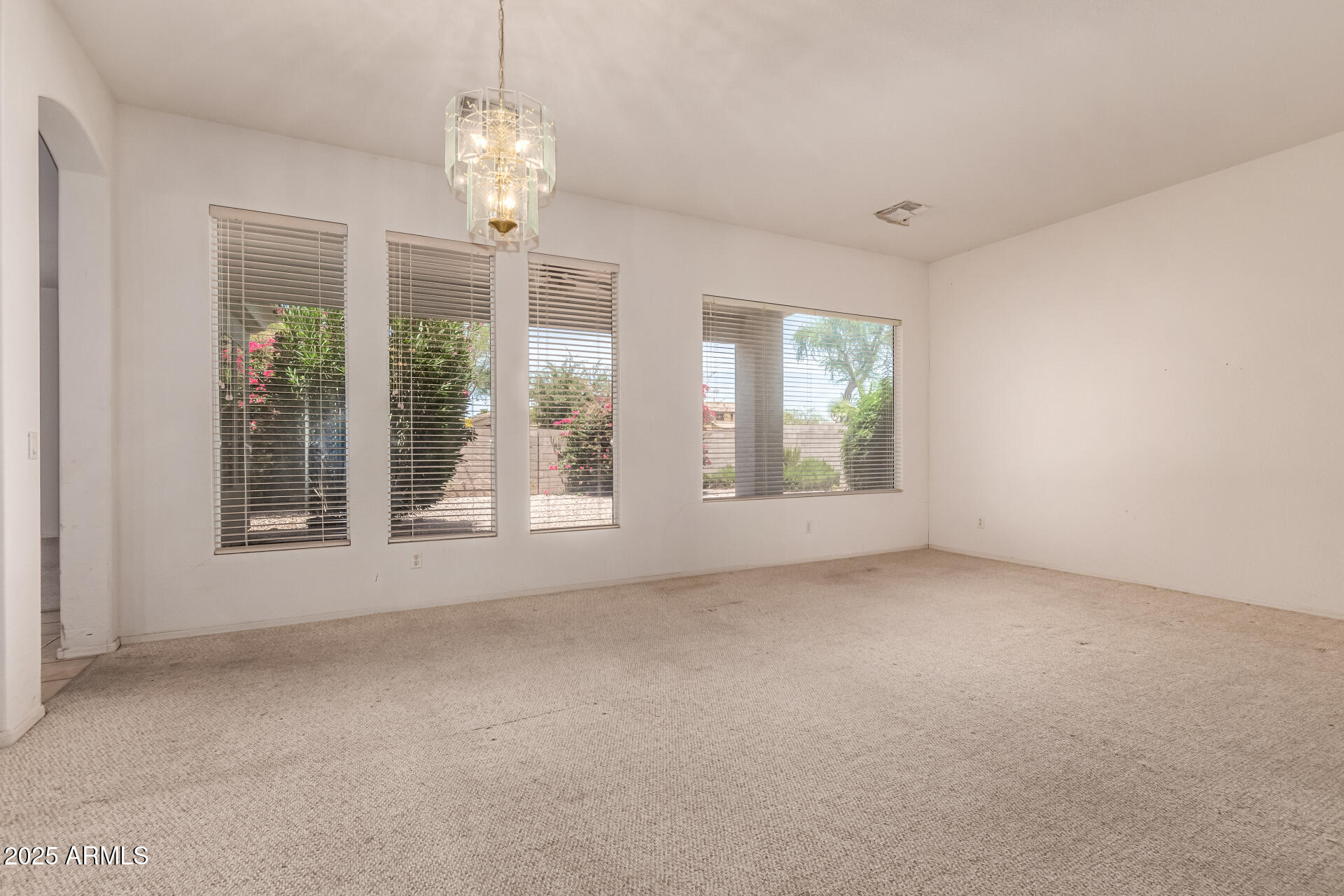 710 W CHERRYWOOD Drive