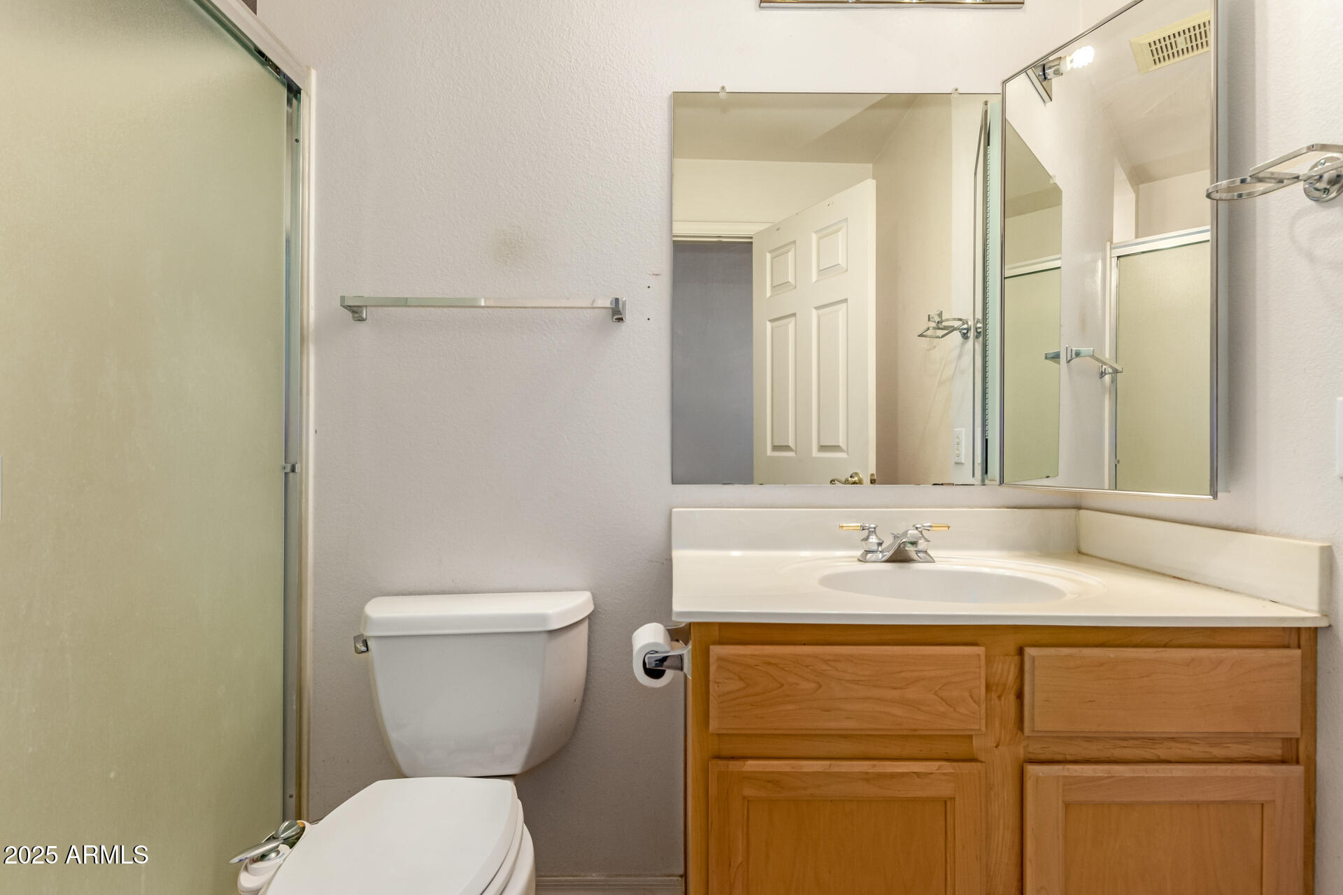 710 W CHERRYWOOD Drive