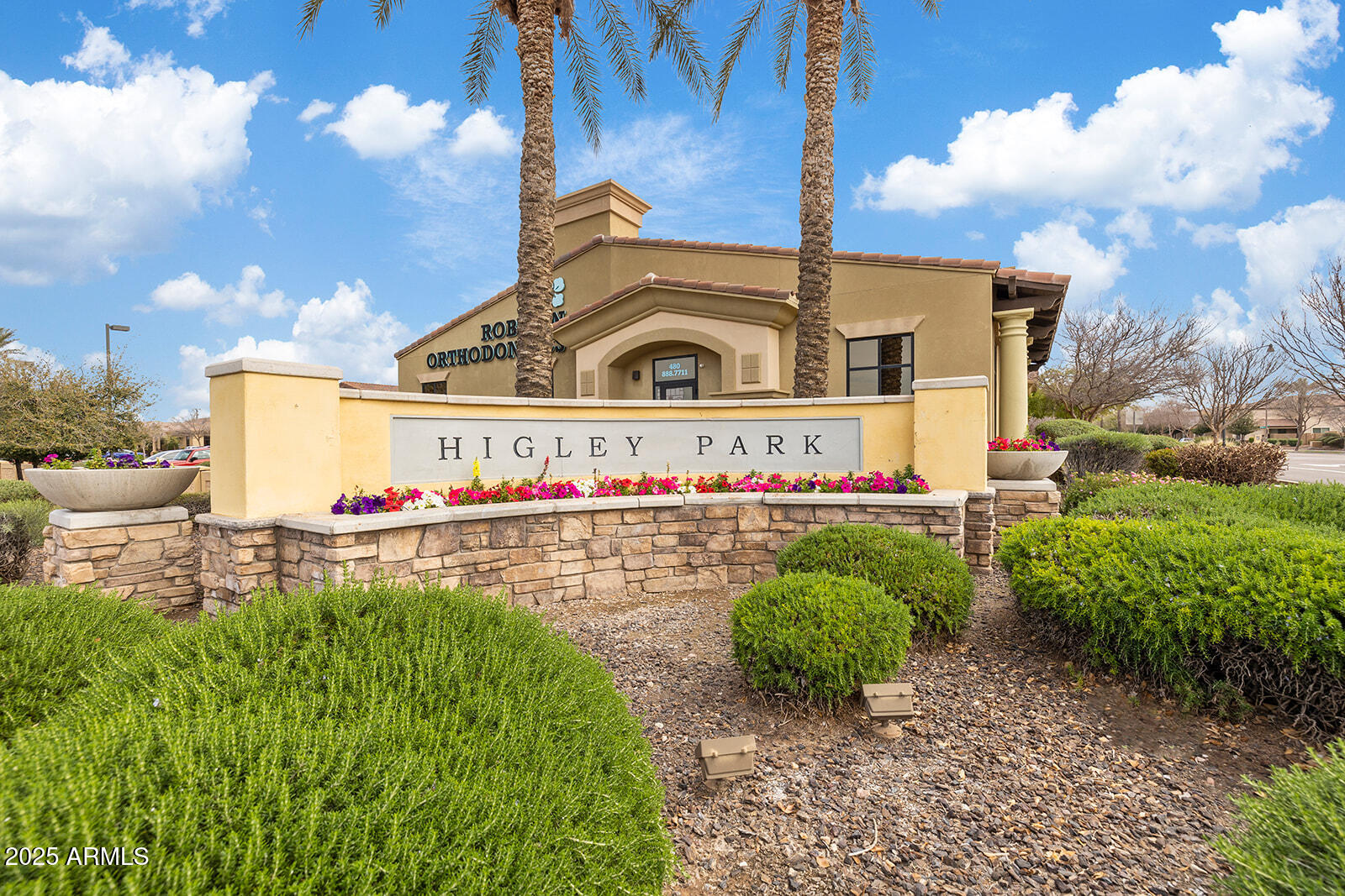 3296 E SHEFFIELD Road