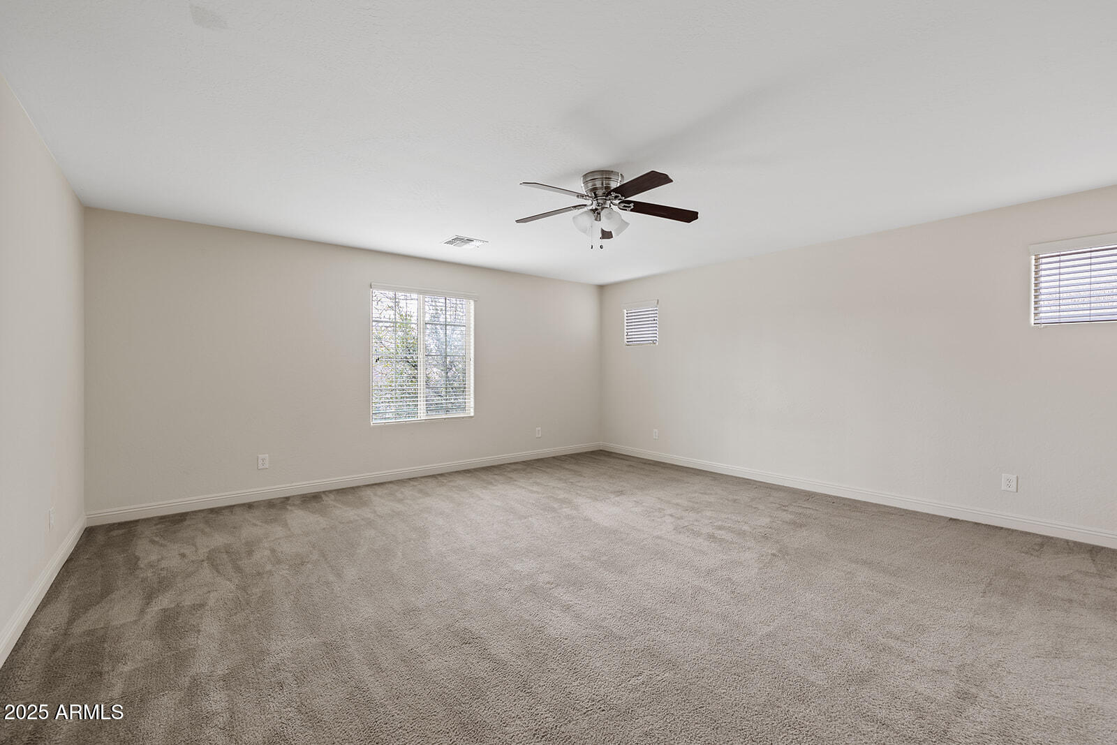 3296 E SHEFFIELD Road