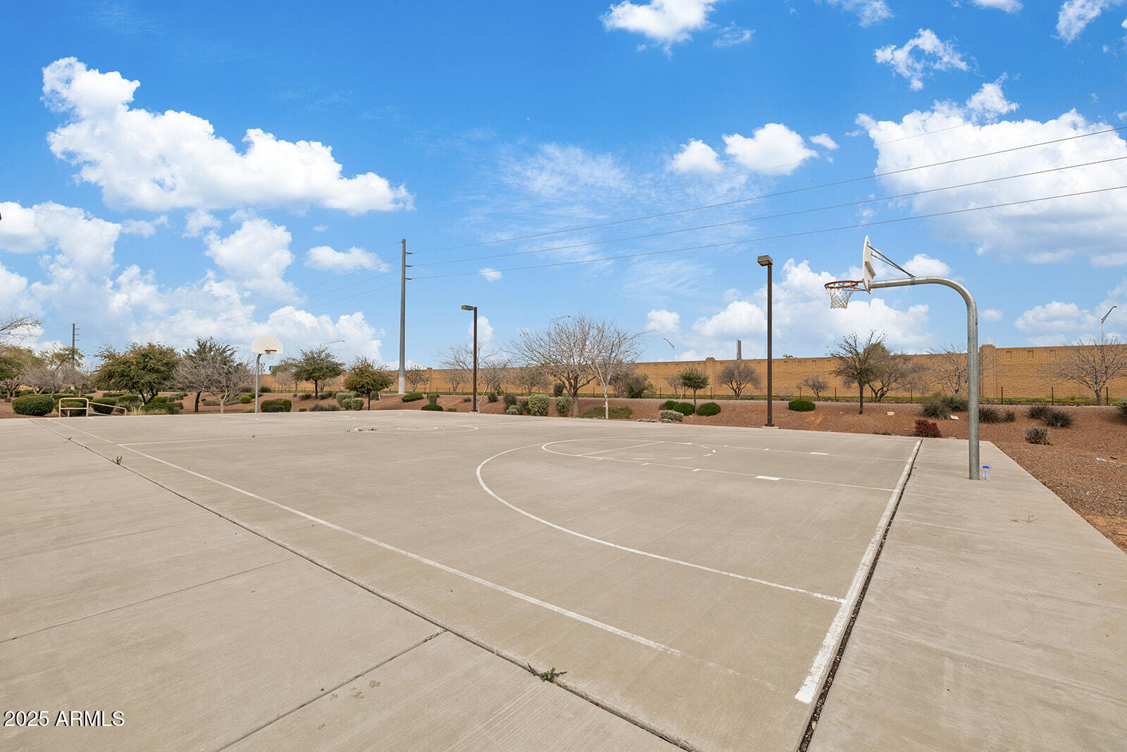 3296 E SHEFFIELD Road