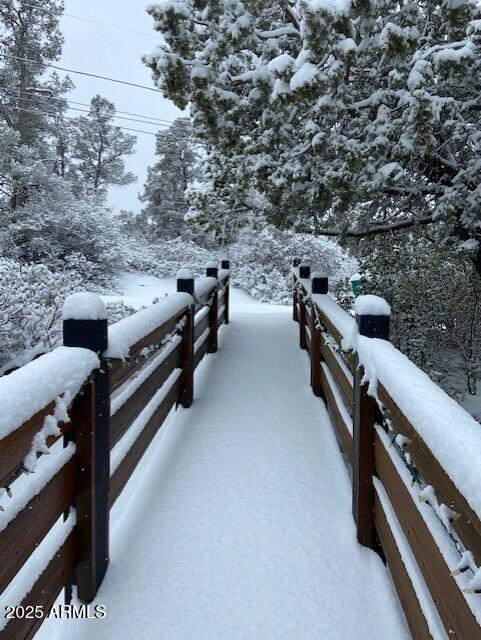 811 S RIDGEWAY Street