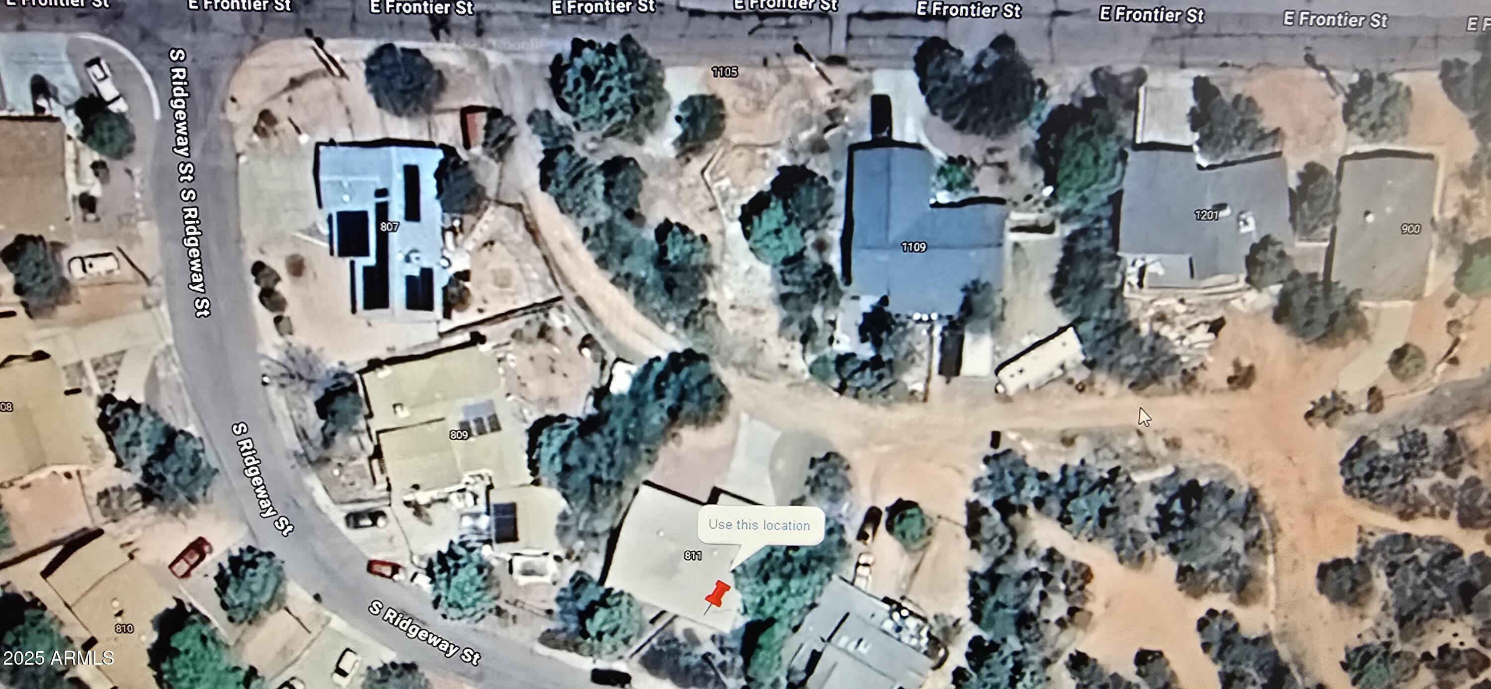 811 S RIDGEWAY Street