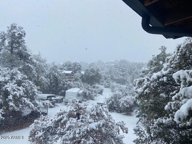 811 S RIDGEWAY Street