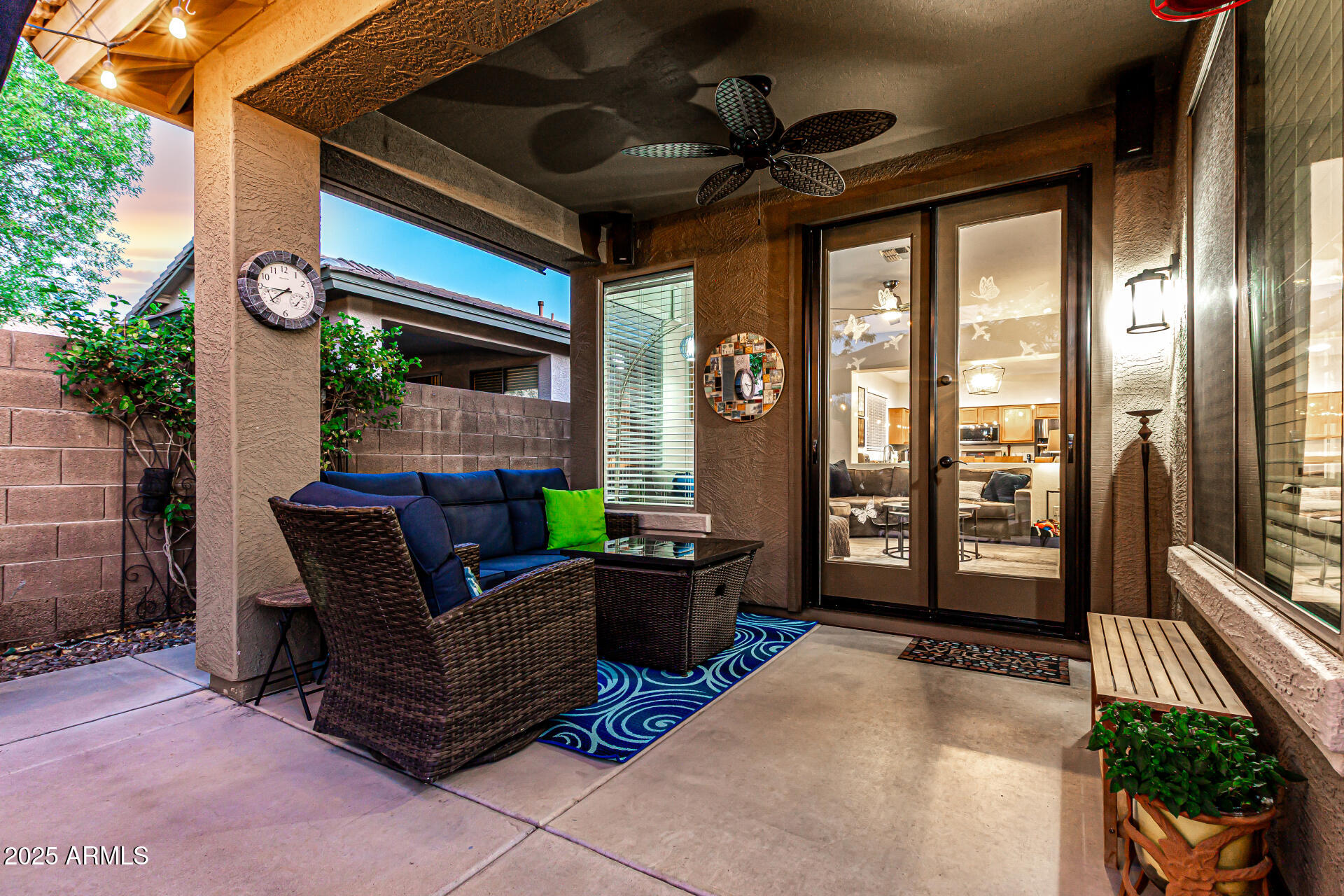 3628 E MEADOWVIEW Drive