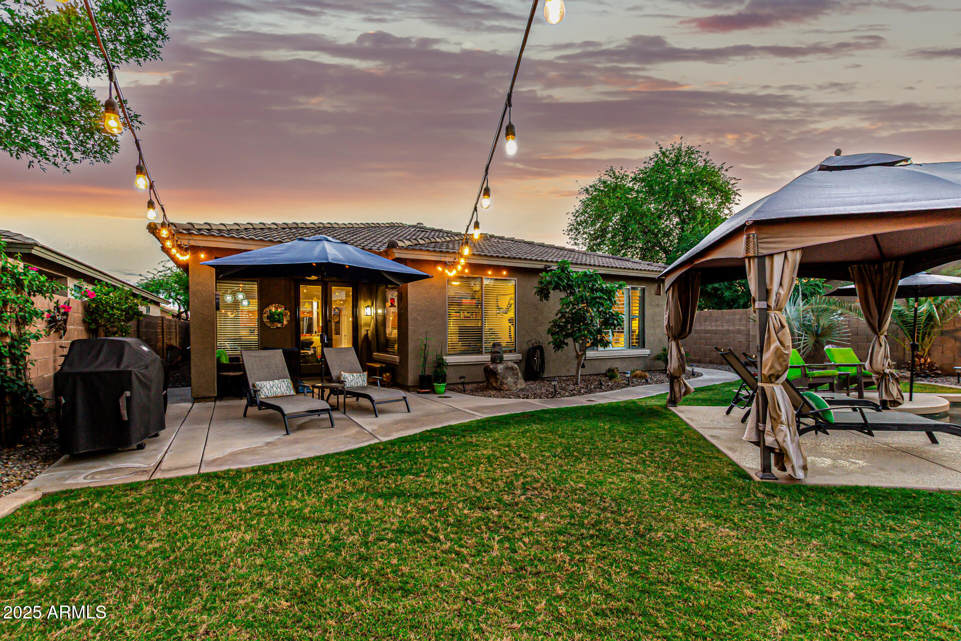 3628 E MEADOWVIEW Drive